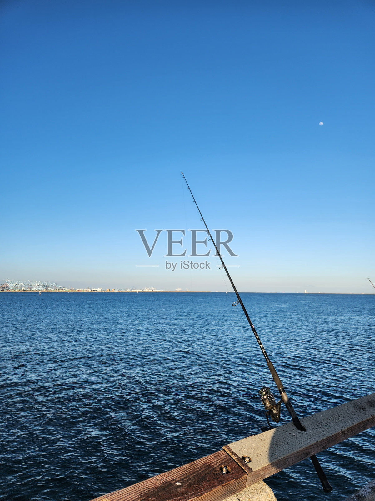 一根鱼竿照片摄影图片