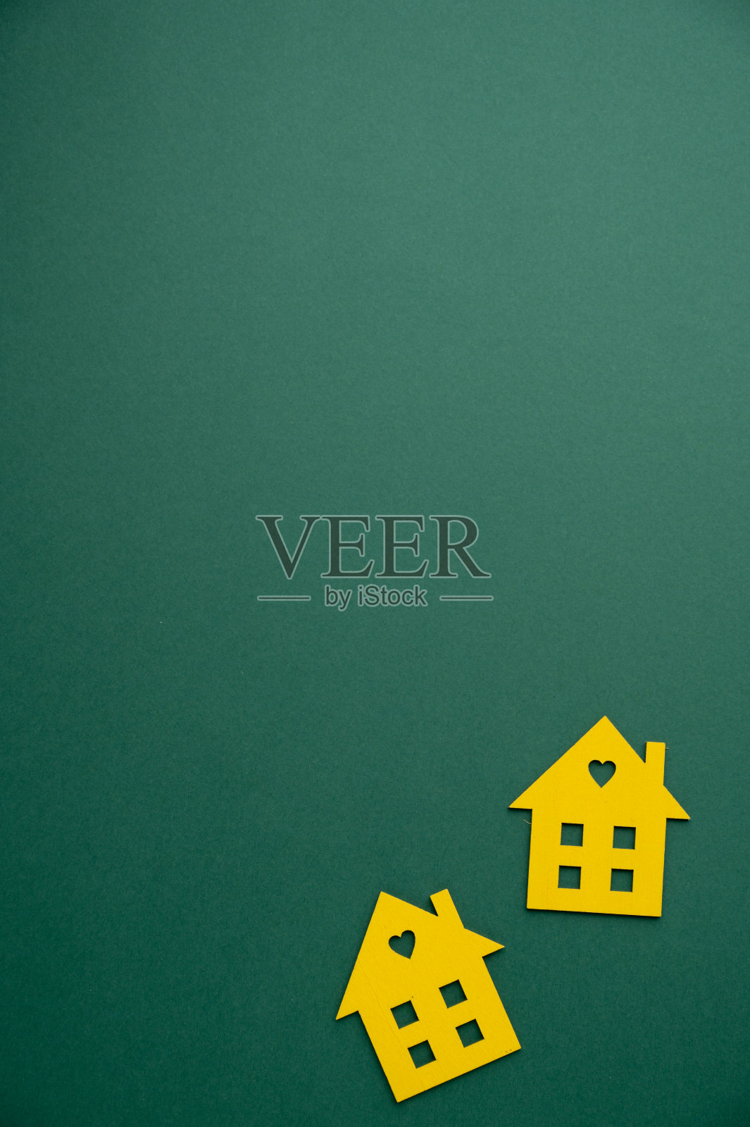 财产保险。小型木屋照片摄影图片