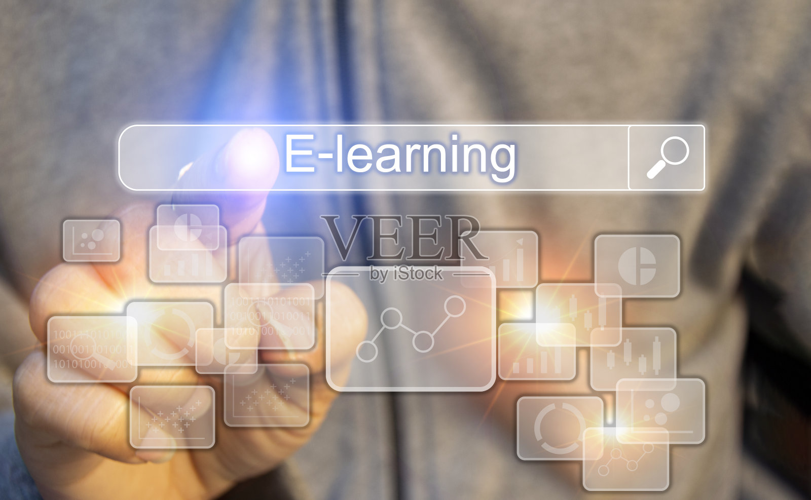 e-Learning的概念,是一种通过网络进行学习管理的系统(learning management system),强调以学习者为中心。在教学和学习中与常规课堂相结合照片摄影图片