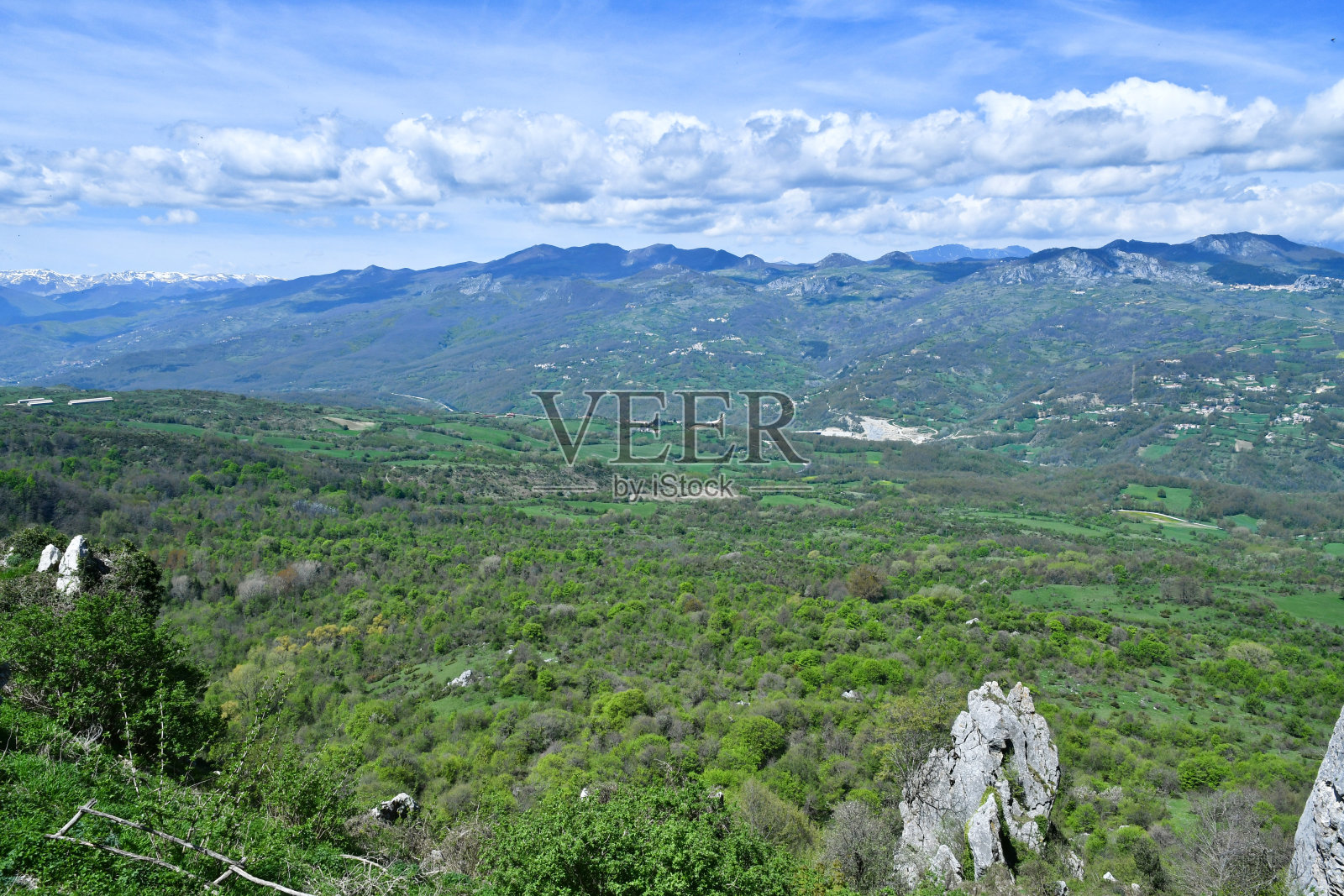 意大利佩斯科彭纳塔罗的莫利塞村。照片摄影图片