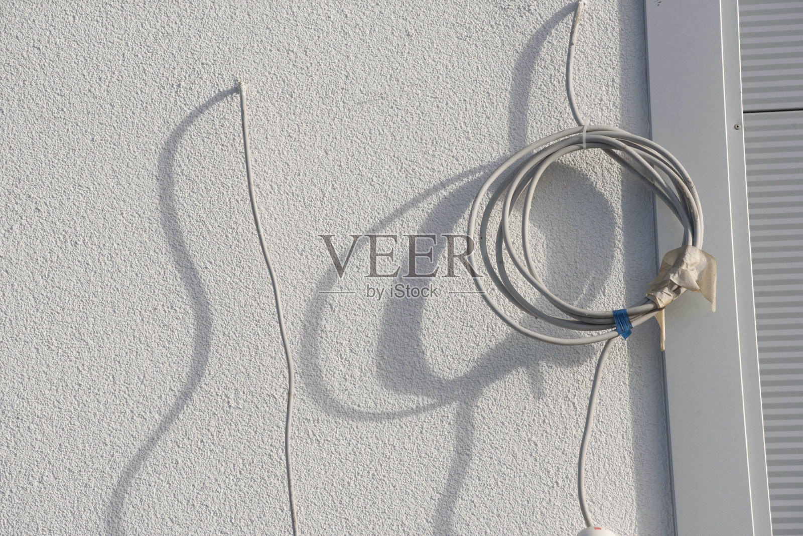 插接有电设备用电缆照片摄影图片