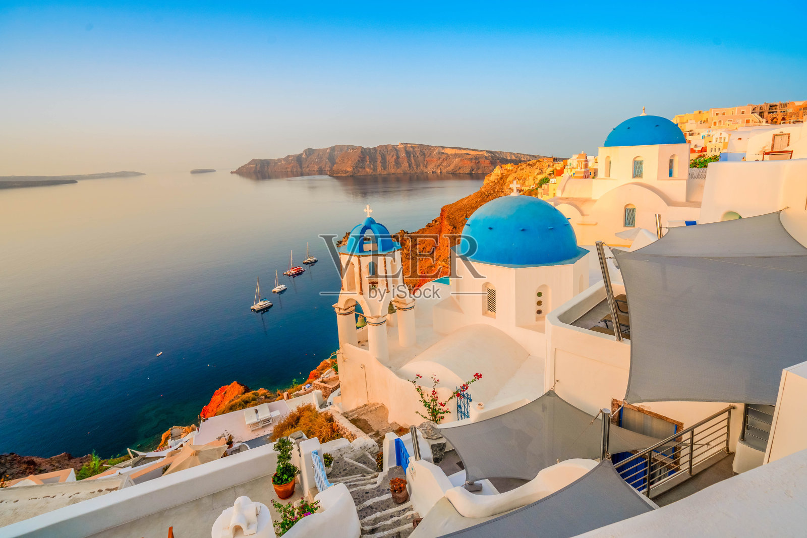 伊亚,传统的希腊村庄照片摄影图片