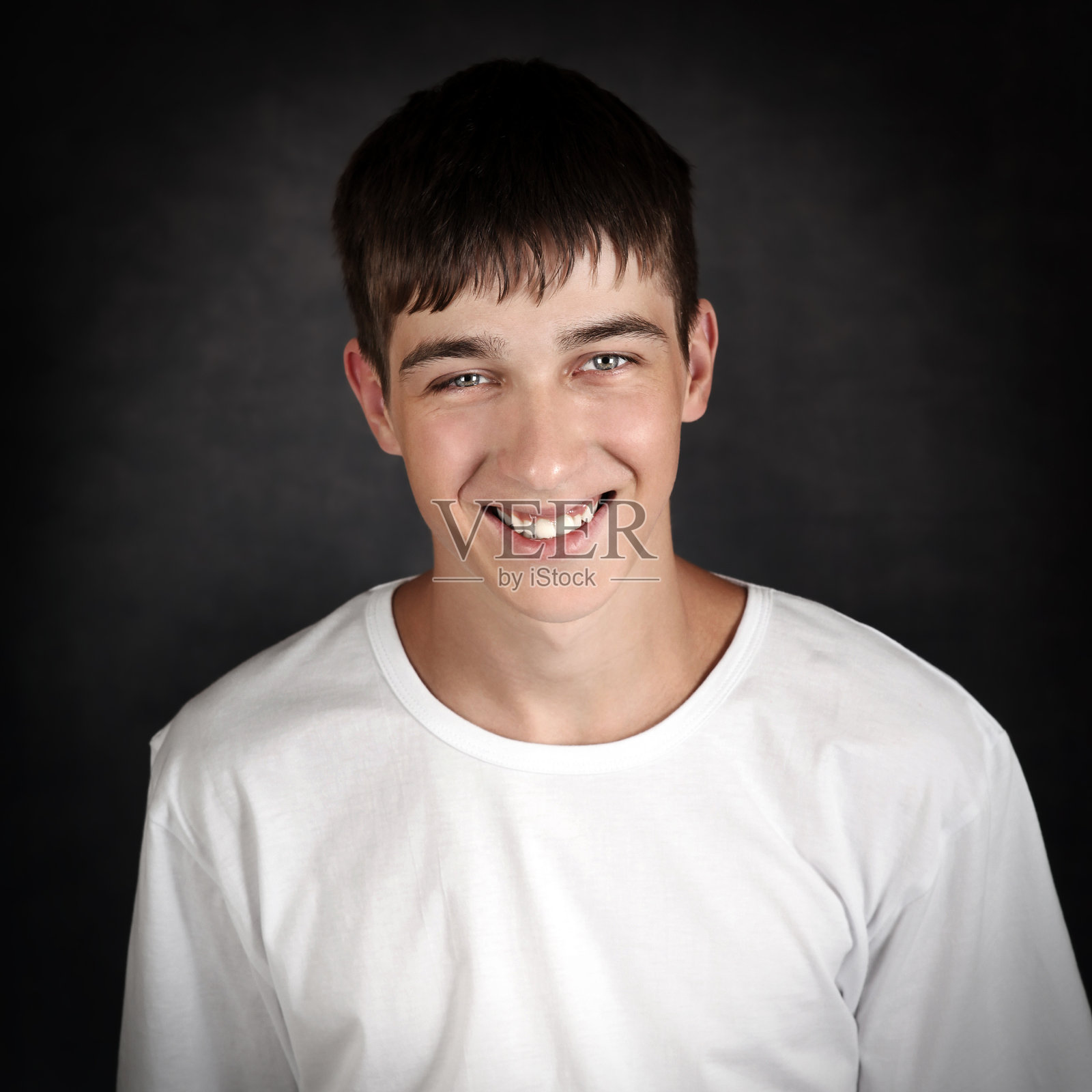 十几岁的肖像照片摄影图片