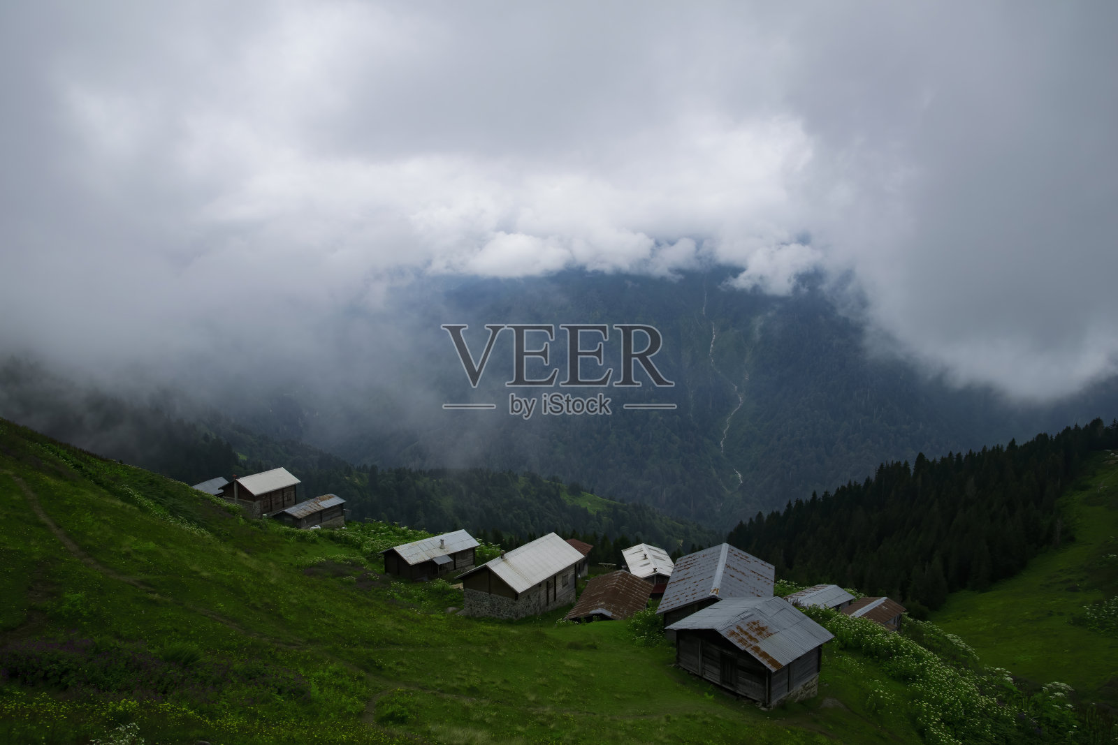 黑海和土耳其的波库特高原照片摄影图片