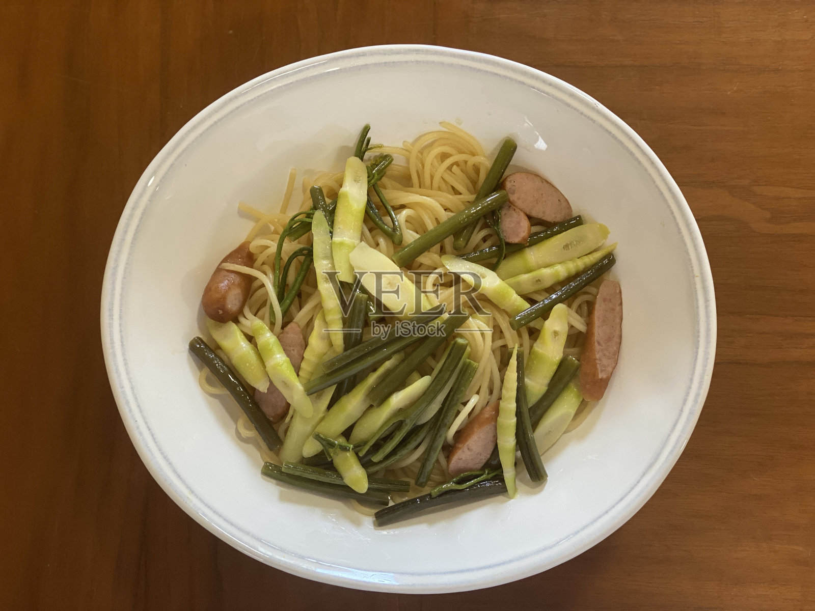 野菜意面照片摄影图片