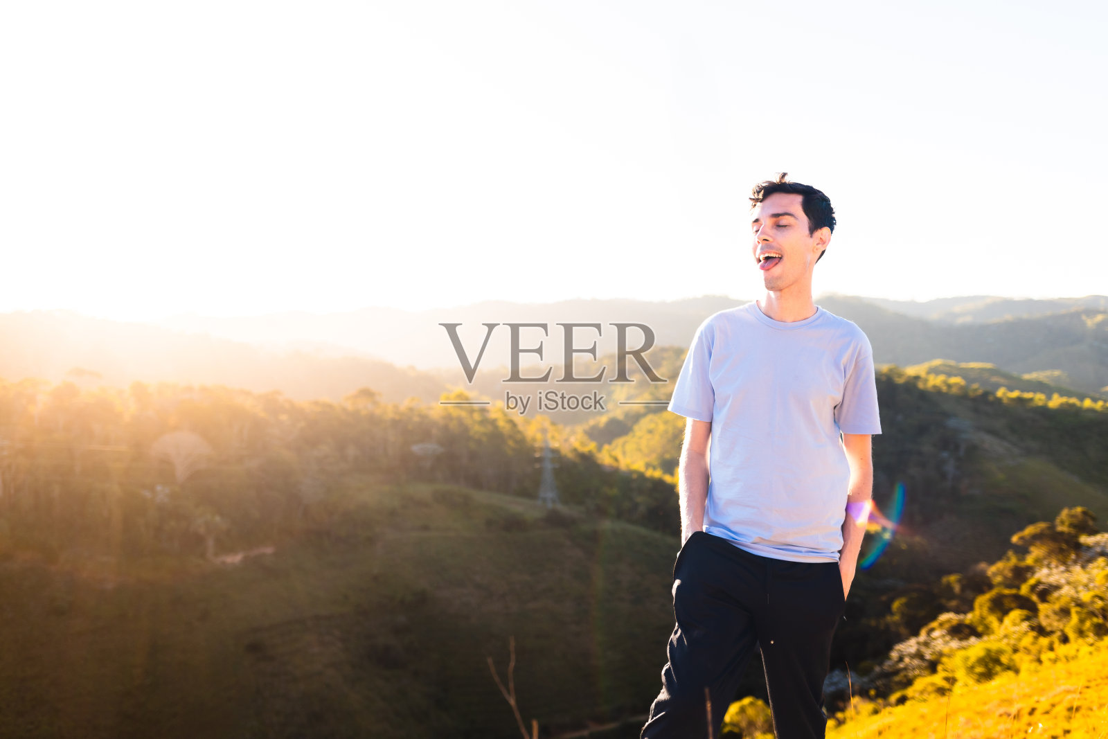 在户外玩的人照片摄影图片