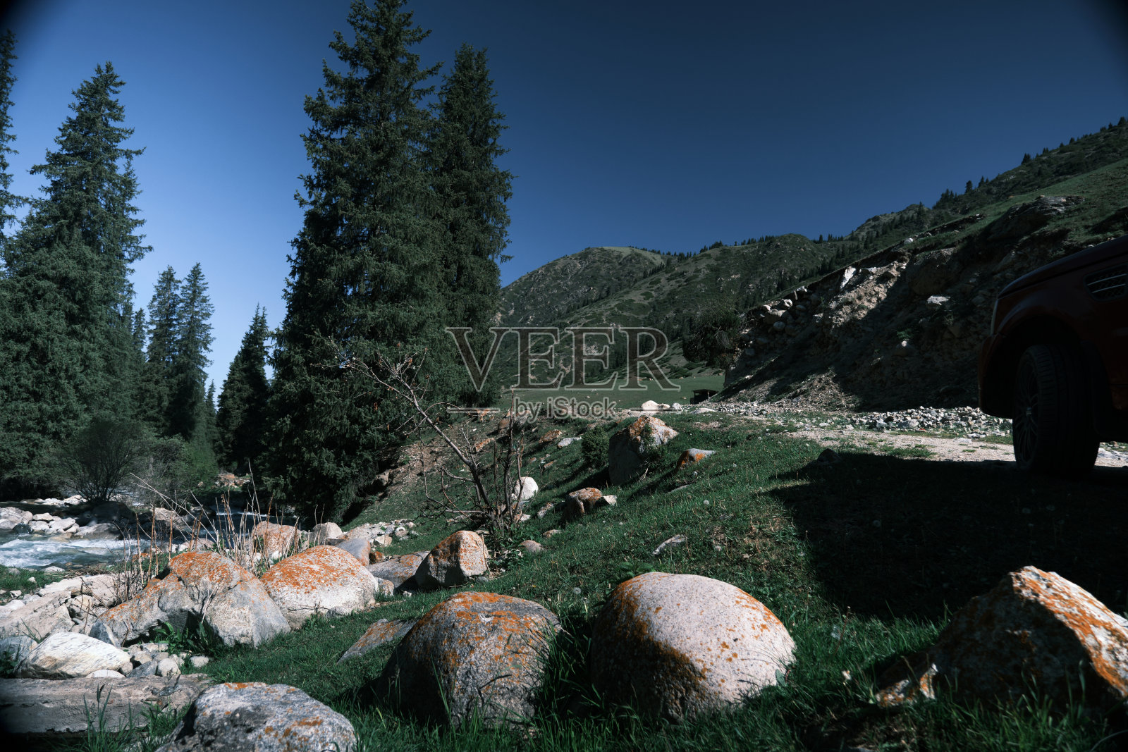 山河中景照片摄影图片