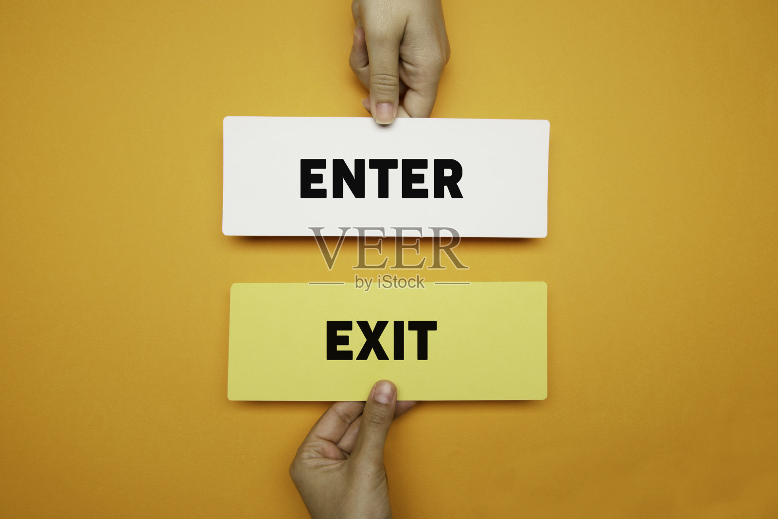 进入或退出照片摄影图片