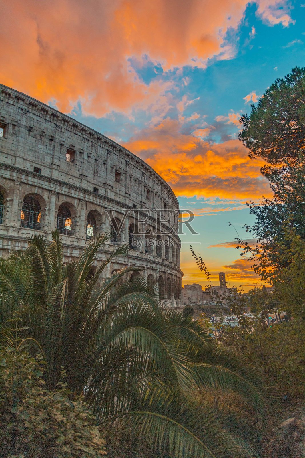 罗马斗兽场的日落照片摄影图片