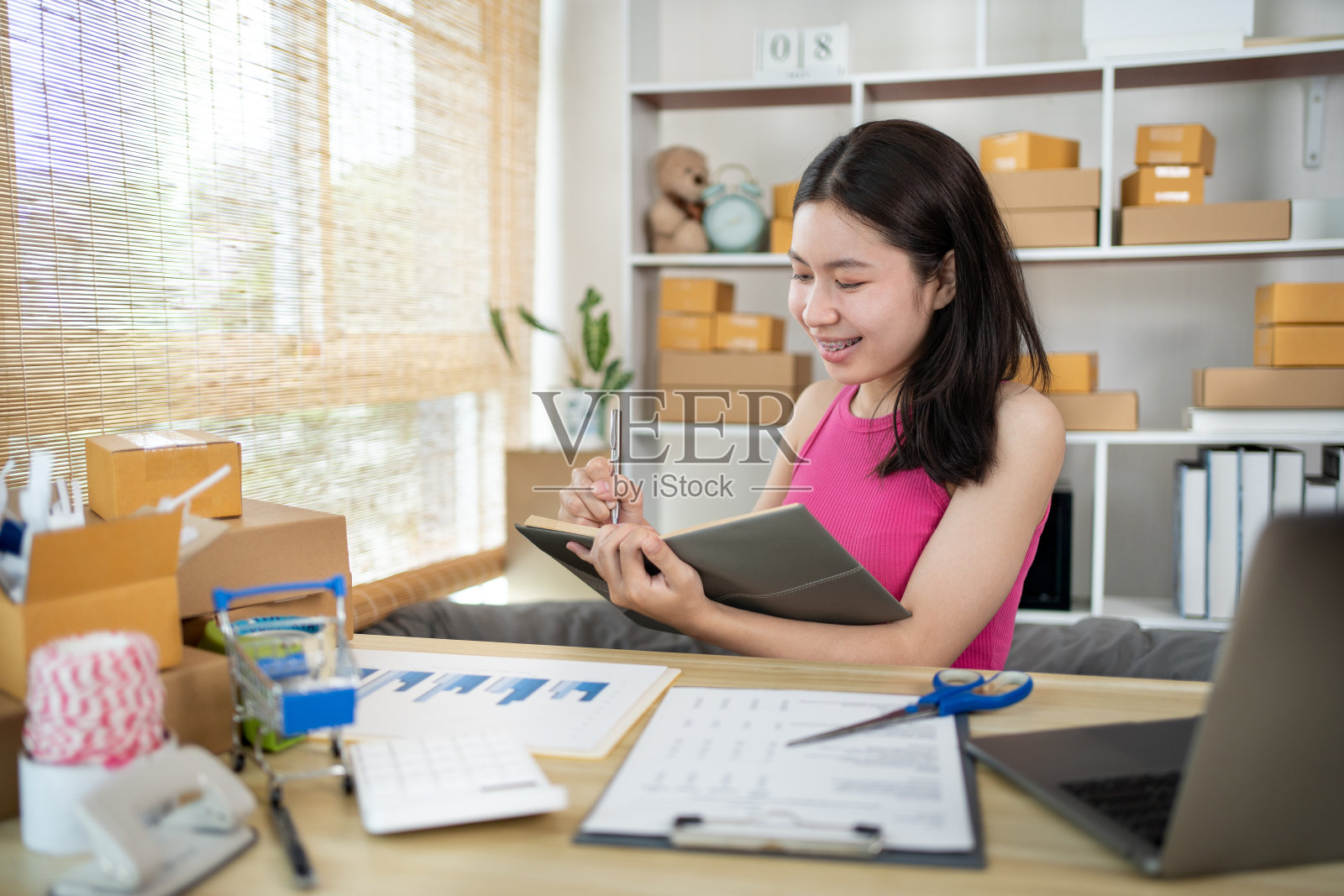 网上销售业务照片摄影图片