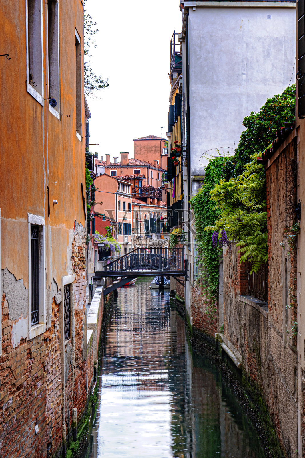 威尼斯运河和房子照片摄影图片