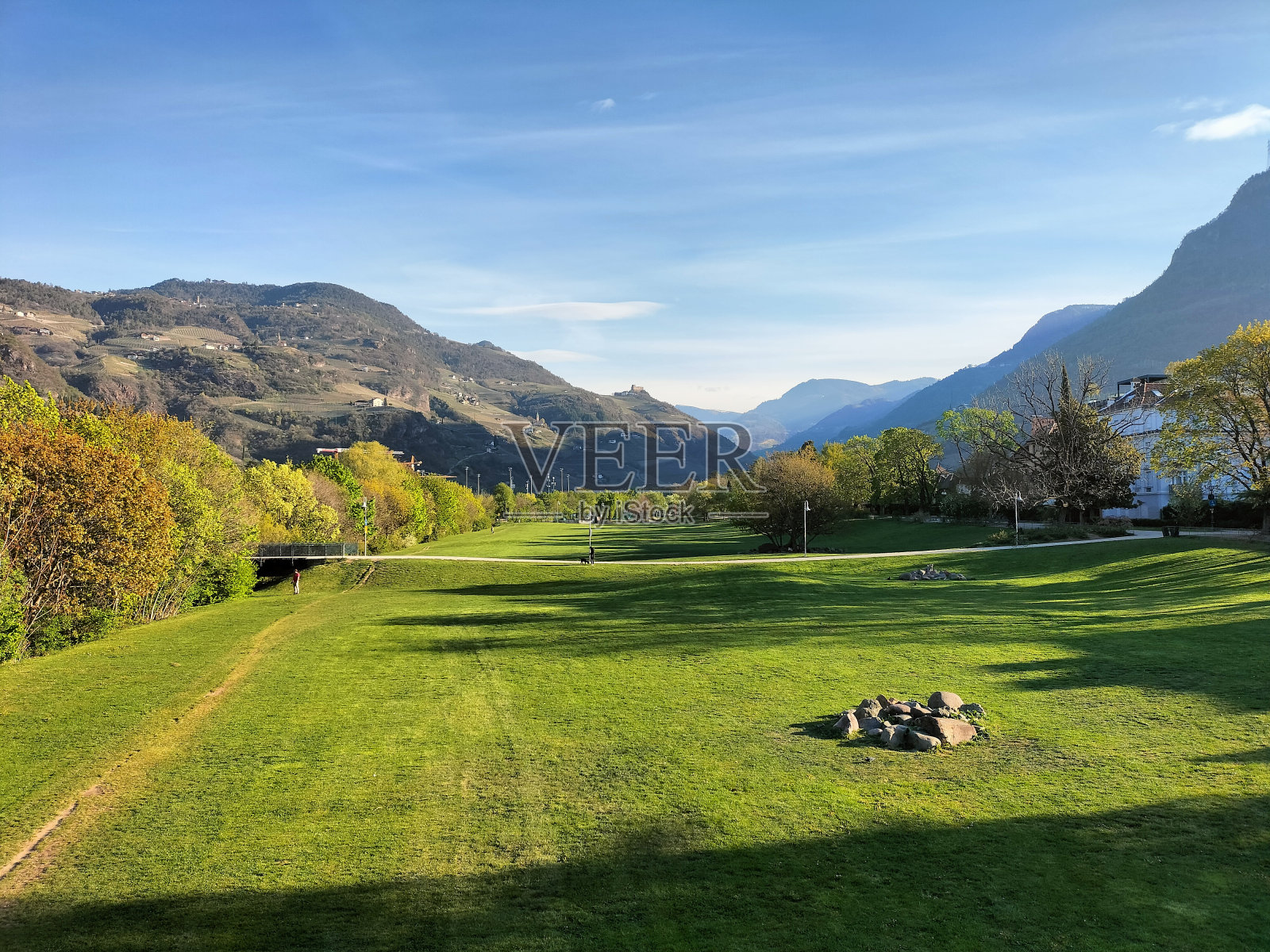 意大利博尔扎诺市的景色照片摄影图片