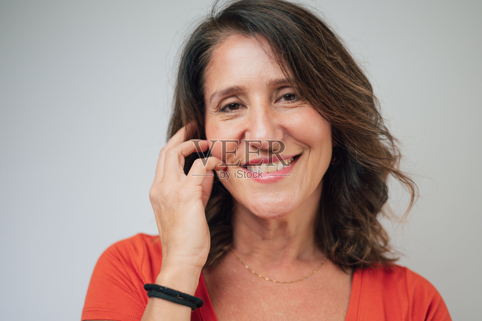 一个漂亮的女人照片摄影图片