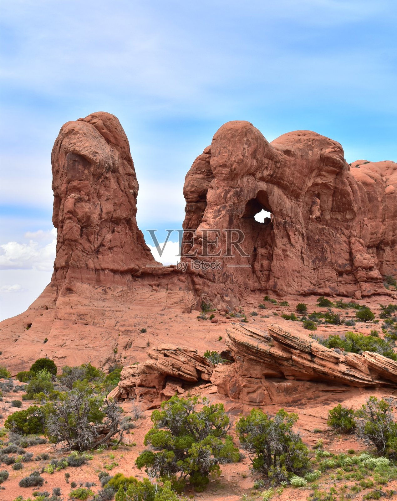 拱门国家公园犹他州红岩蓝天峡谷照片摄影图片
