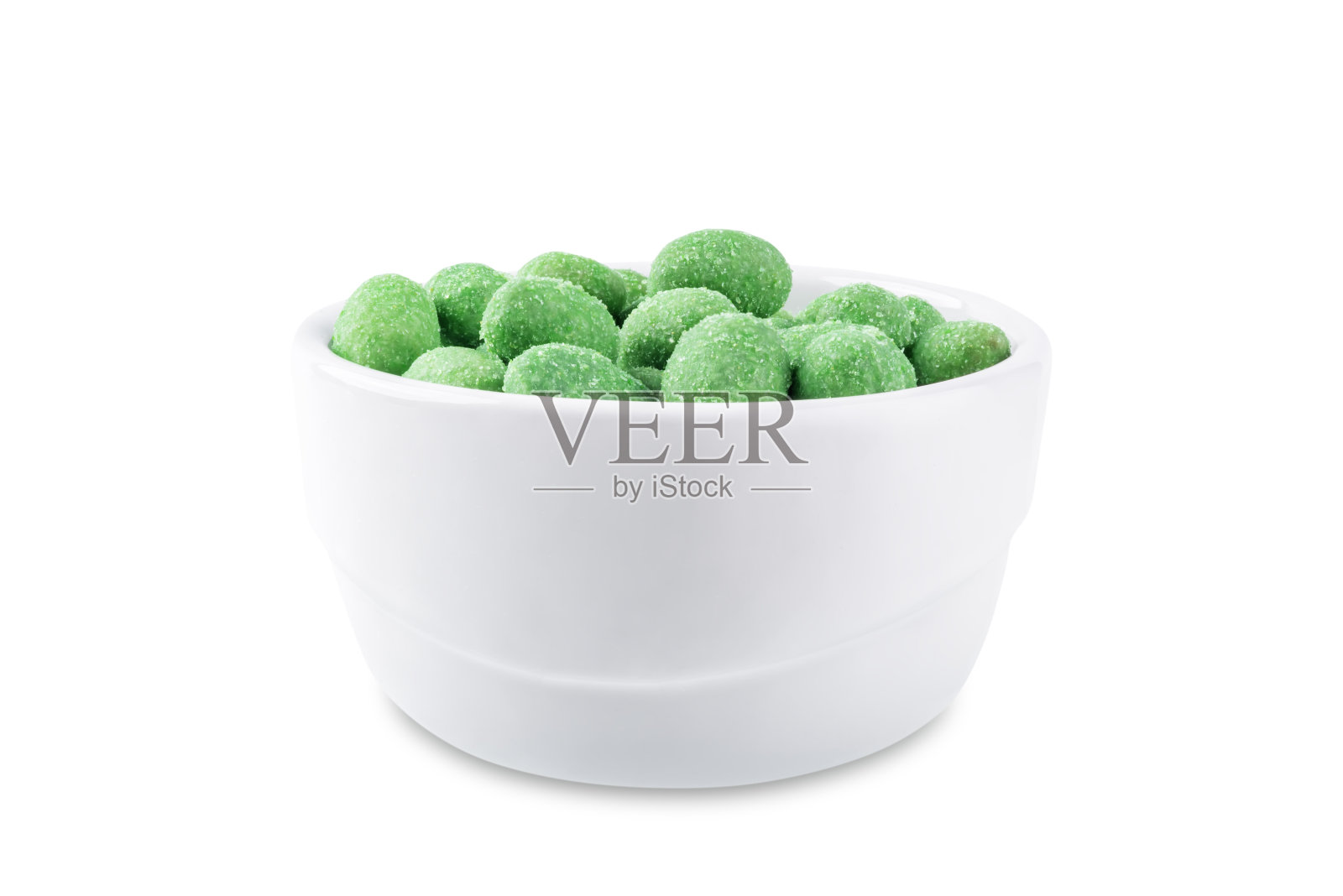 碗里的芥末花生,背景是白色的照片摄影图片