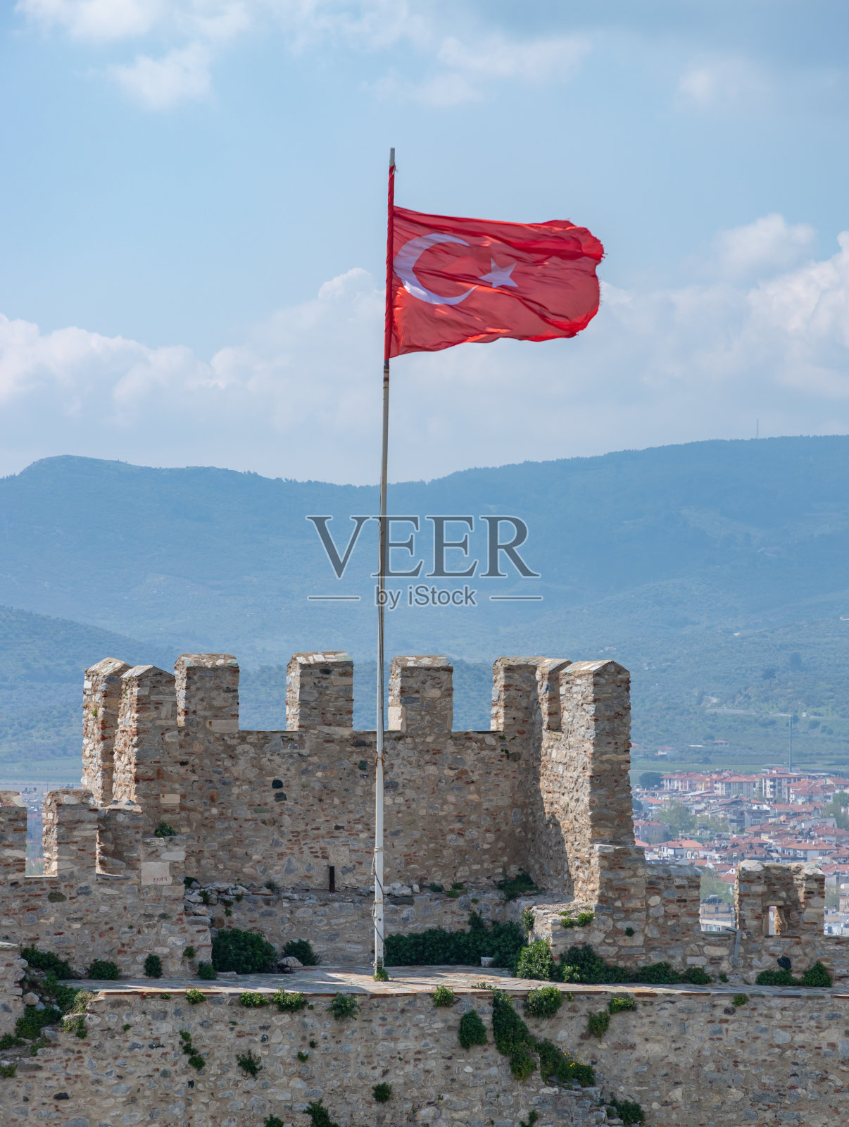 Selcuk或Ayasuluk城堡土耳其国旗照片摄影图片