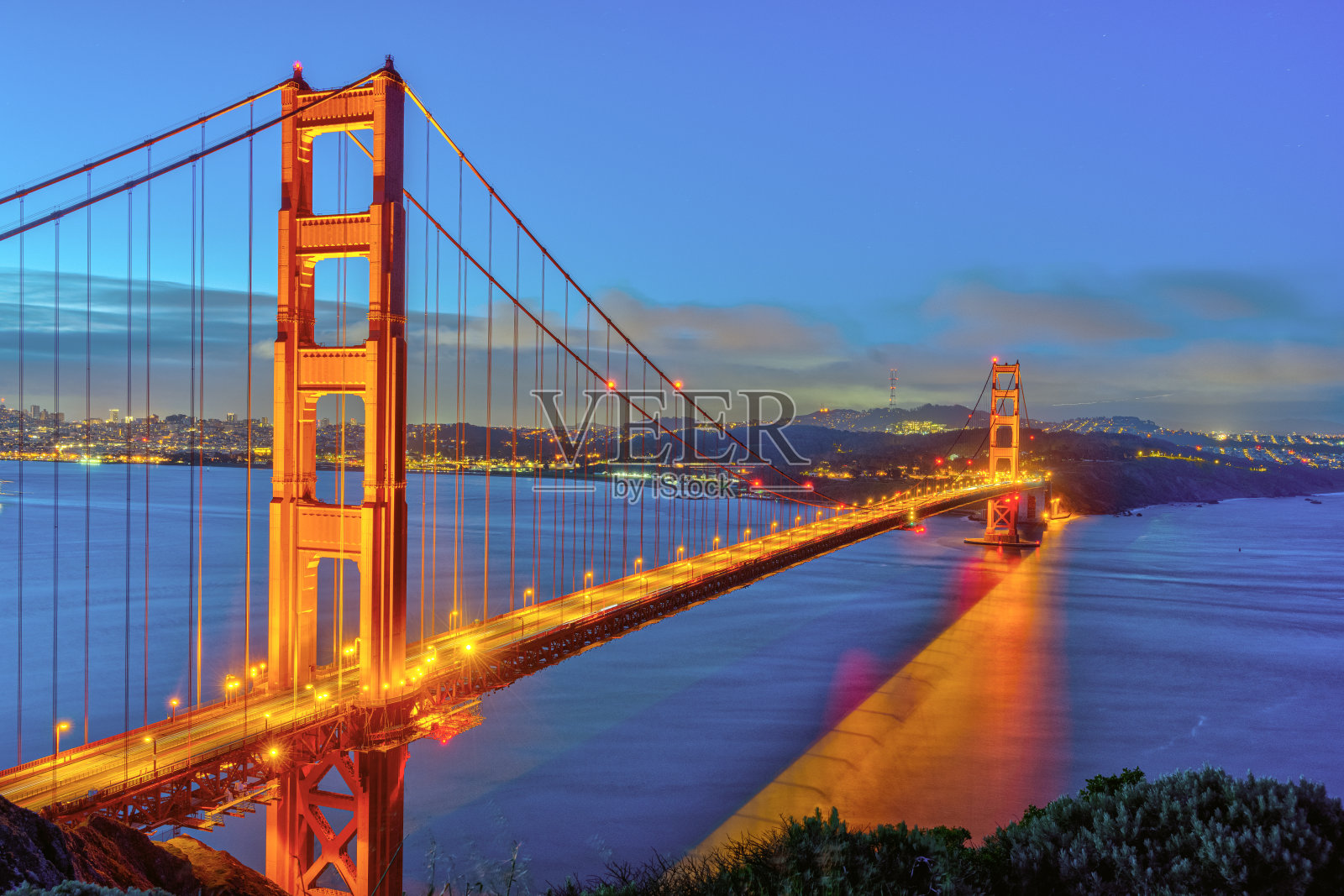 旧金山标志性的金门大桥照片摄影图片