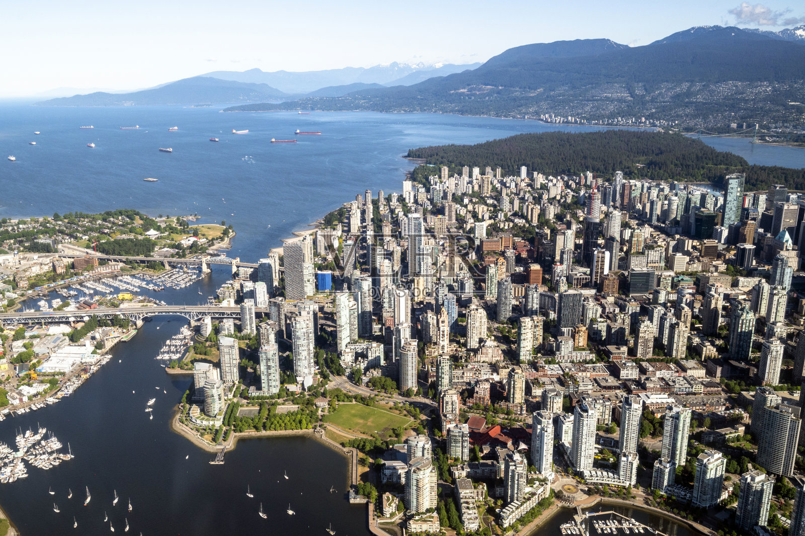 加拿大温哥华市区鸟瞰图照片摄影图片