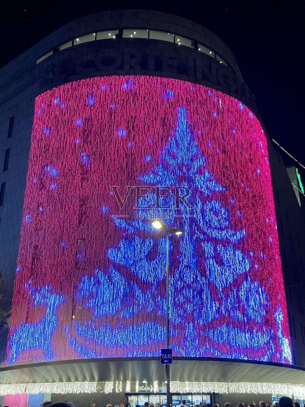 西班牙-巴塞罗那-圣诞彩灯照片摄影图片