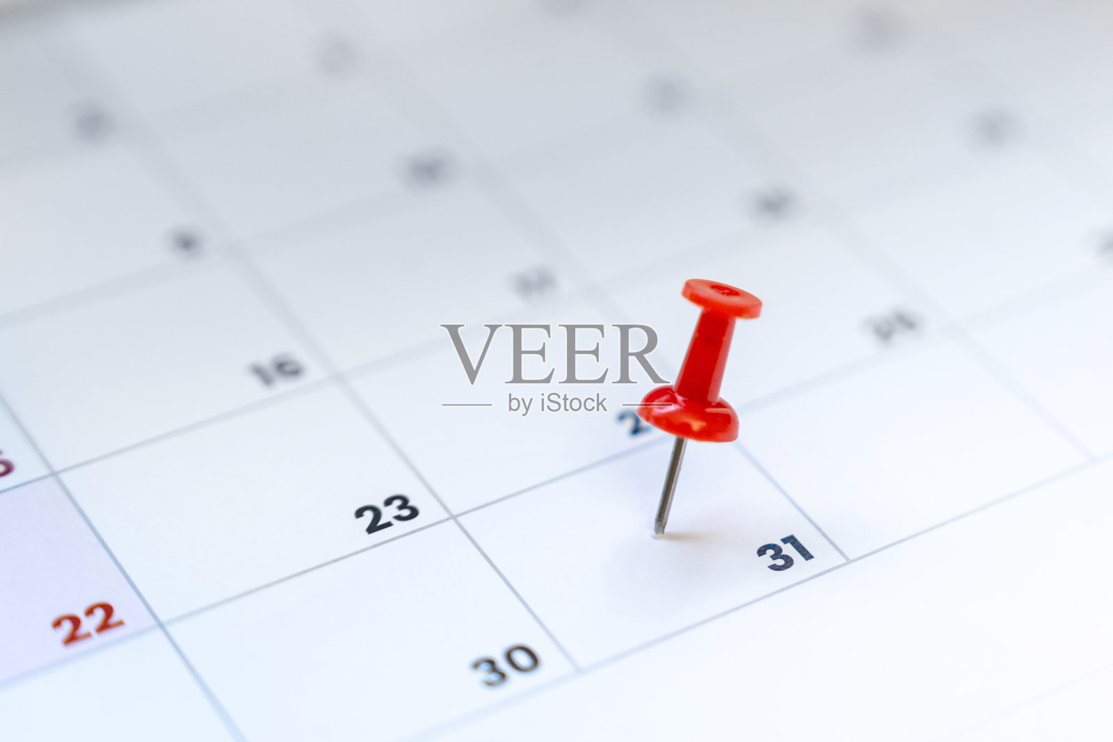 红色的别针在农历月31日,除夕照片摄影图片