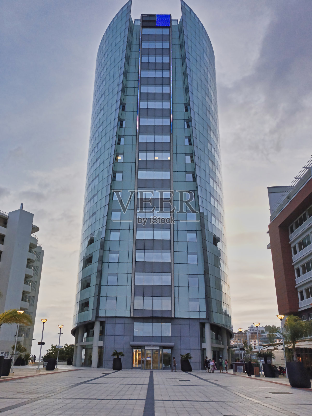 流明塔照片摄影图片