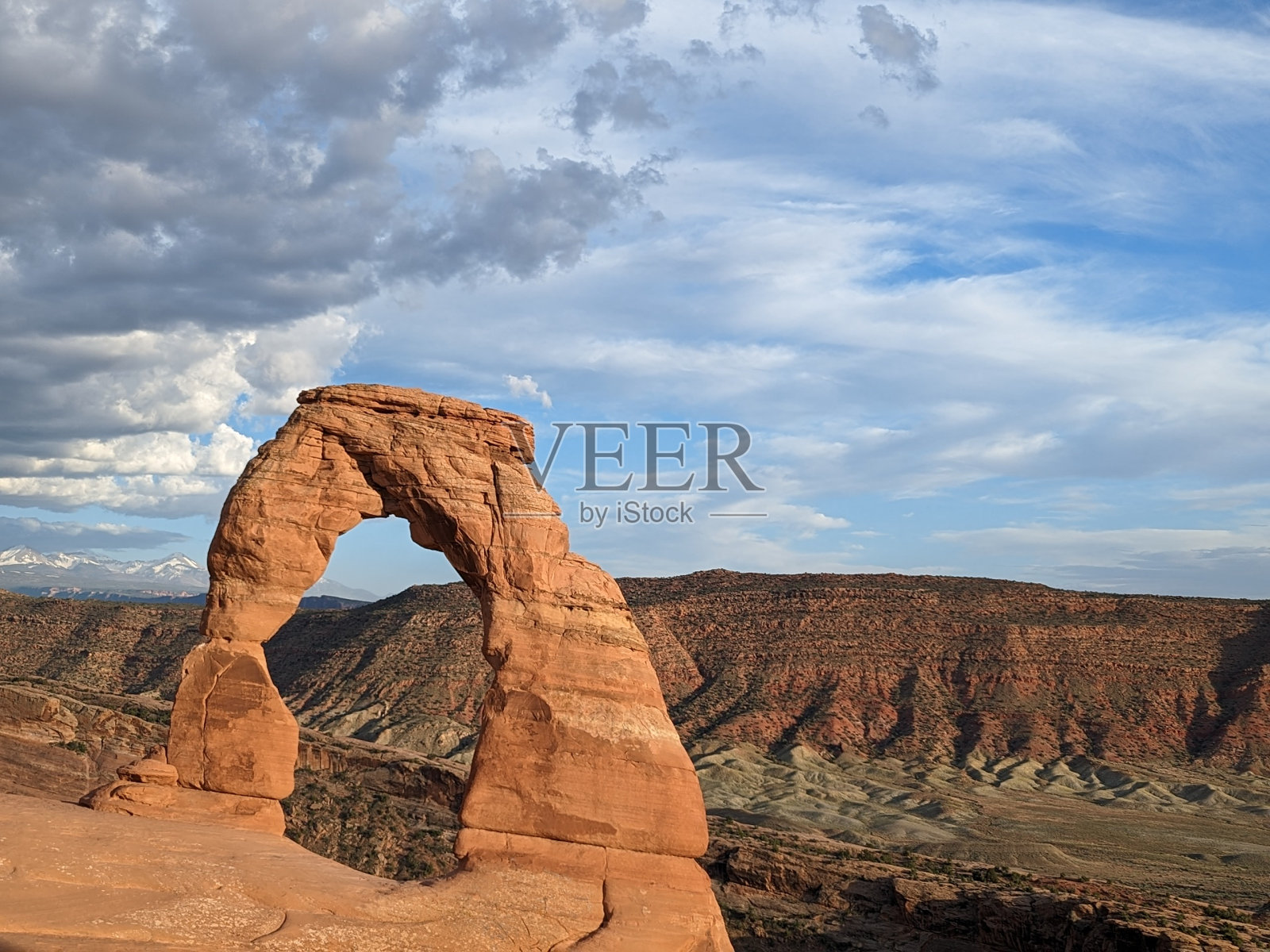 拱门国家公园里精致的拱门照片摄影图片