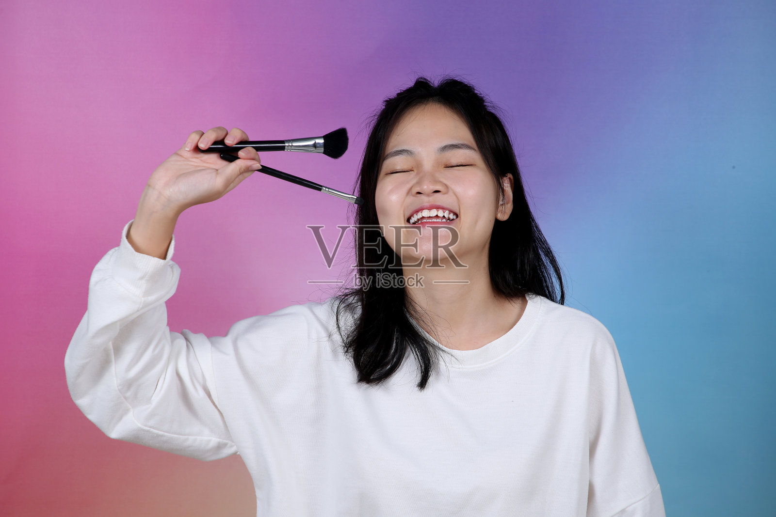 亚洲年轻女性工作室肖像照片摄影图片