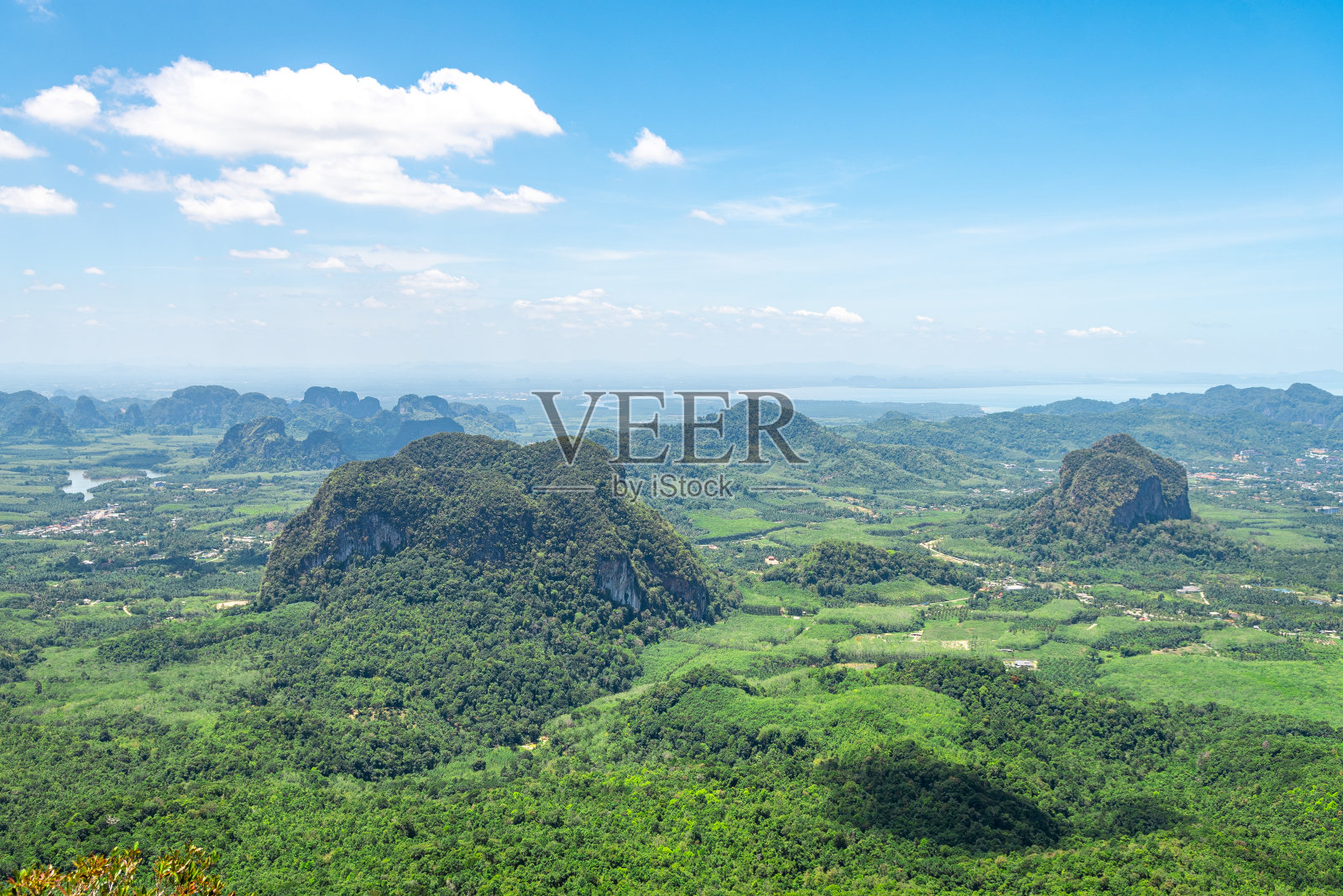 泰国龙峰山的全景照片摄影图片