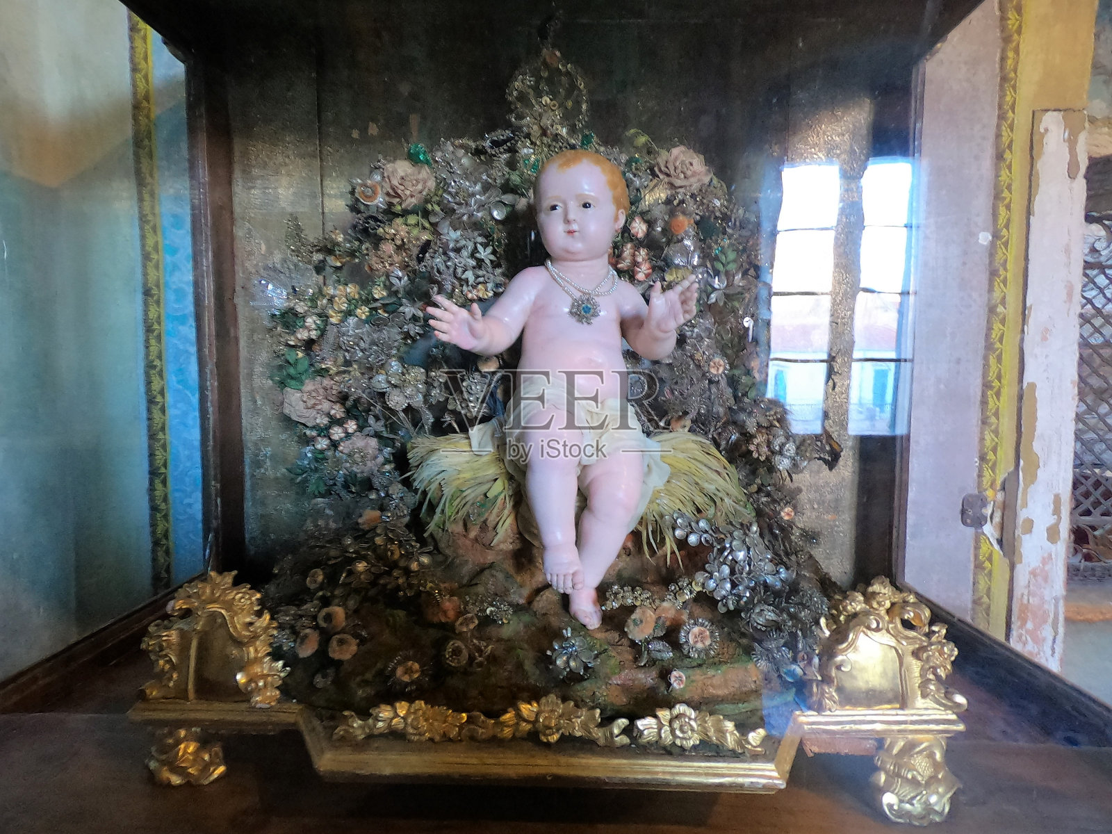 西西里岛巴勒莫,2018年12月26日:天主教圣凯瑟琳教堂(Chiesa di Santa Caterina, 1596年)。圣凯瑟琳教堂位于历史中心的心脏,在贝利尼广场和比勒陀利亚广场之间照片摄影图片