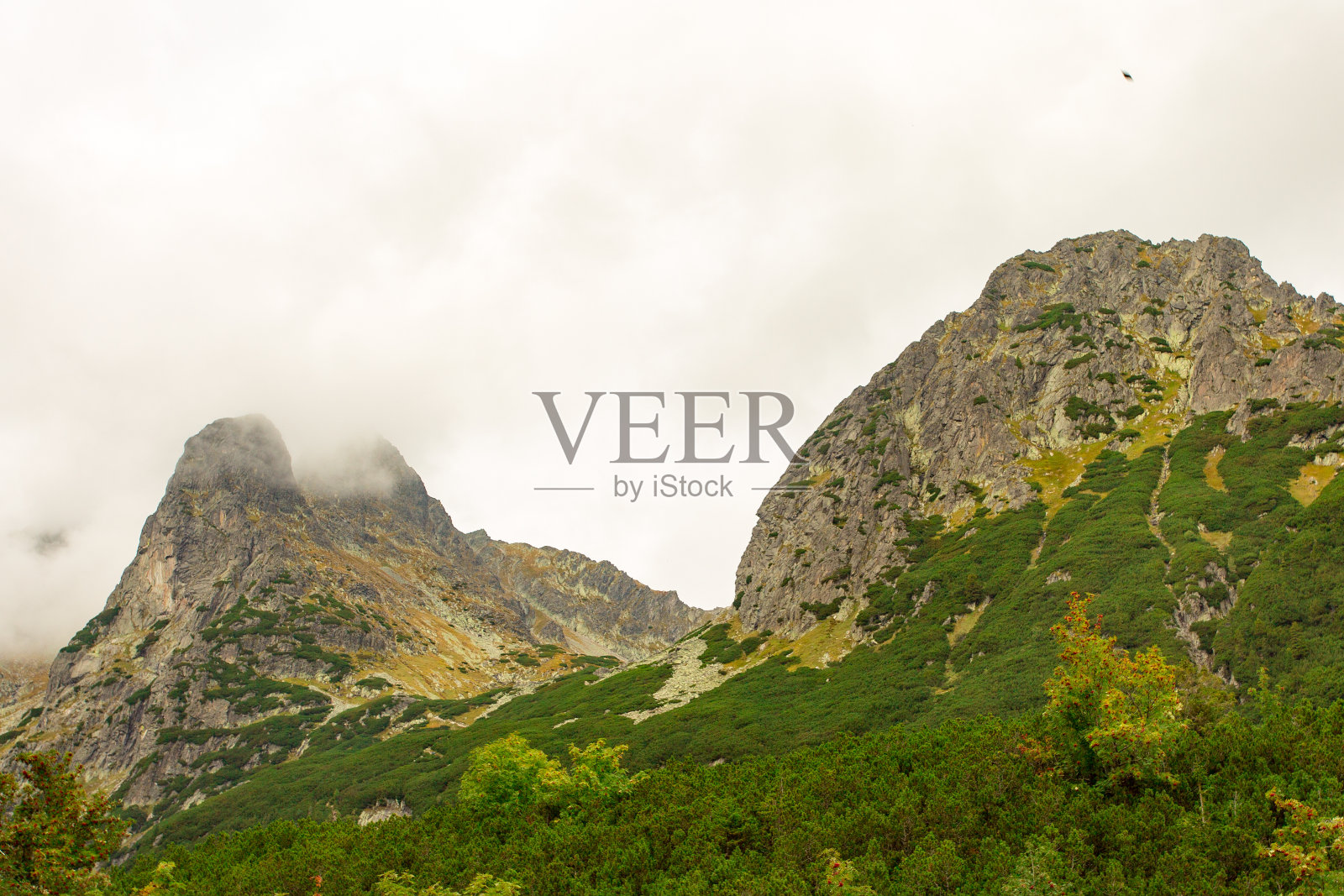 两座大山照片摄影图片