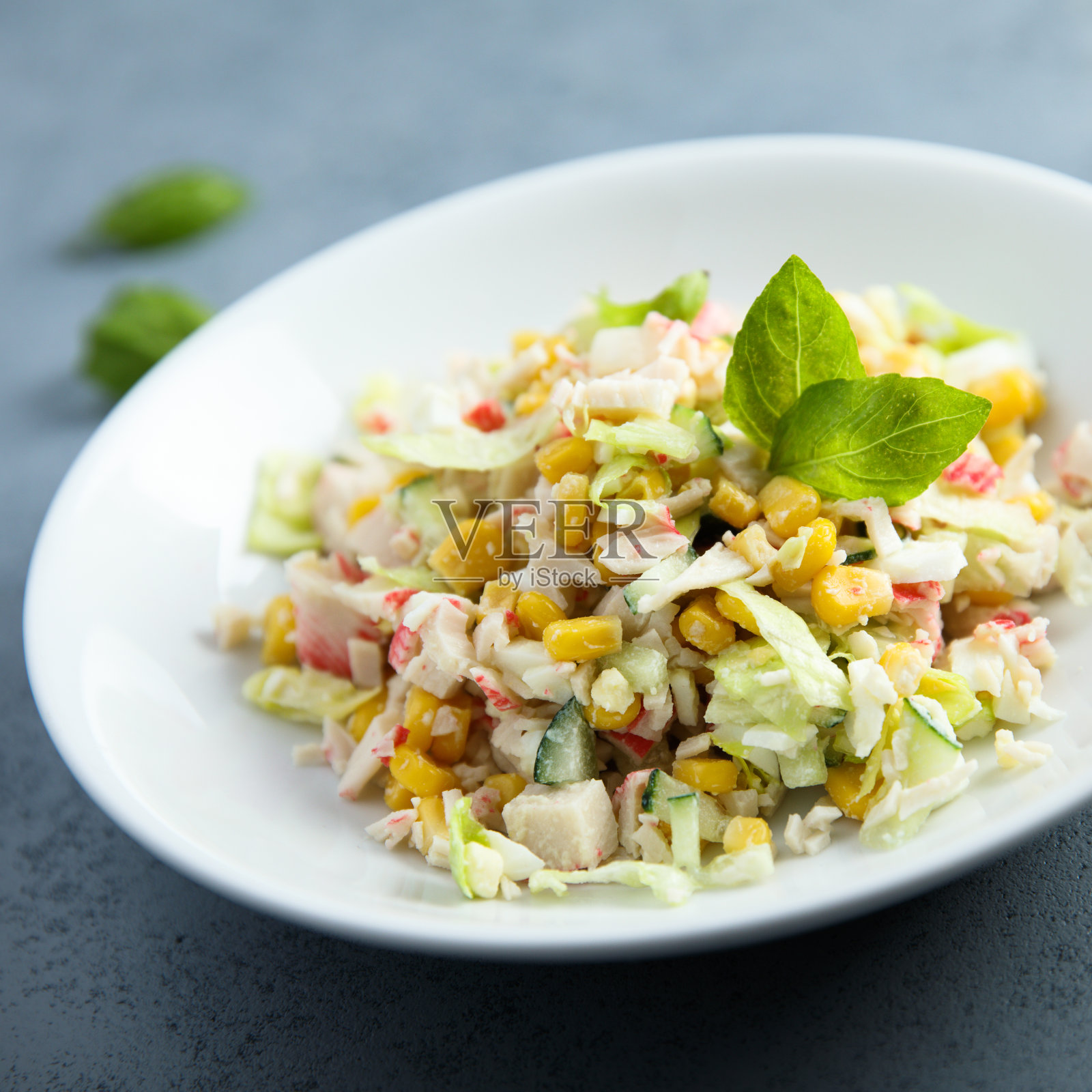 玉米蟹沙拉照片摄影图片