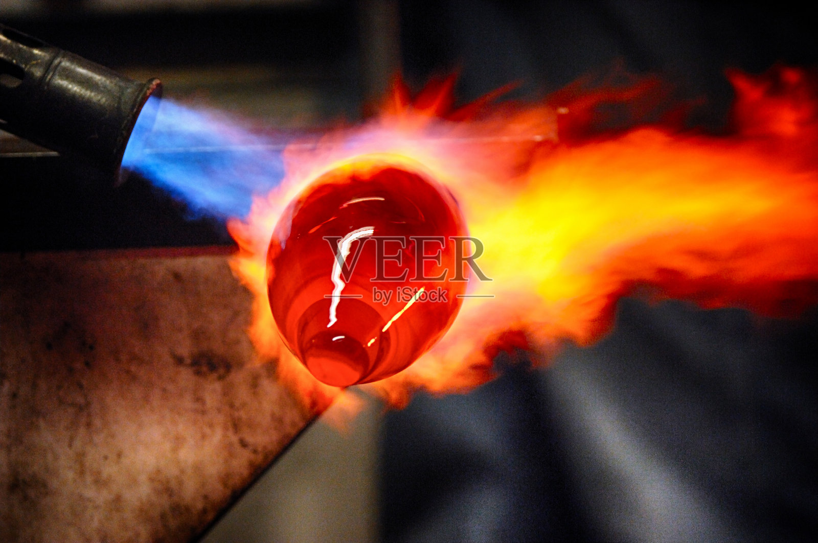 吹玻璃火灾照片摄影图片