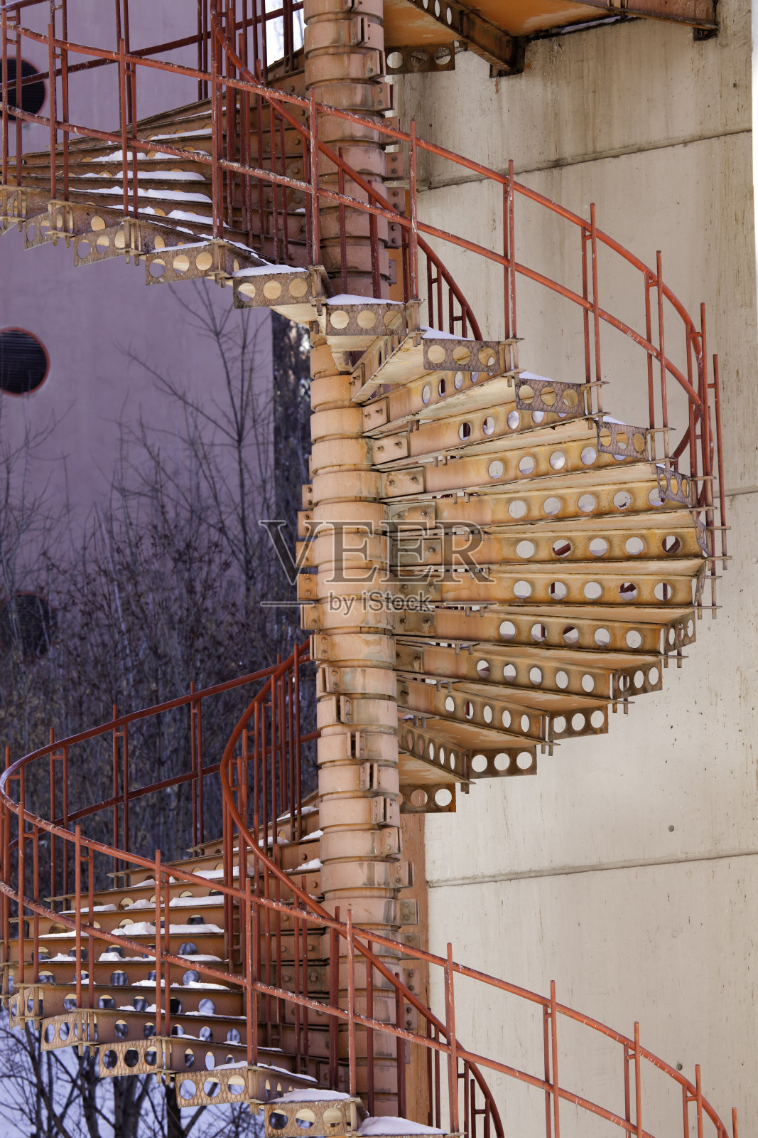 螺旋楼梯防火梯照片摄影图片