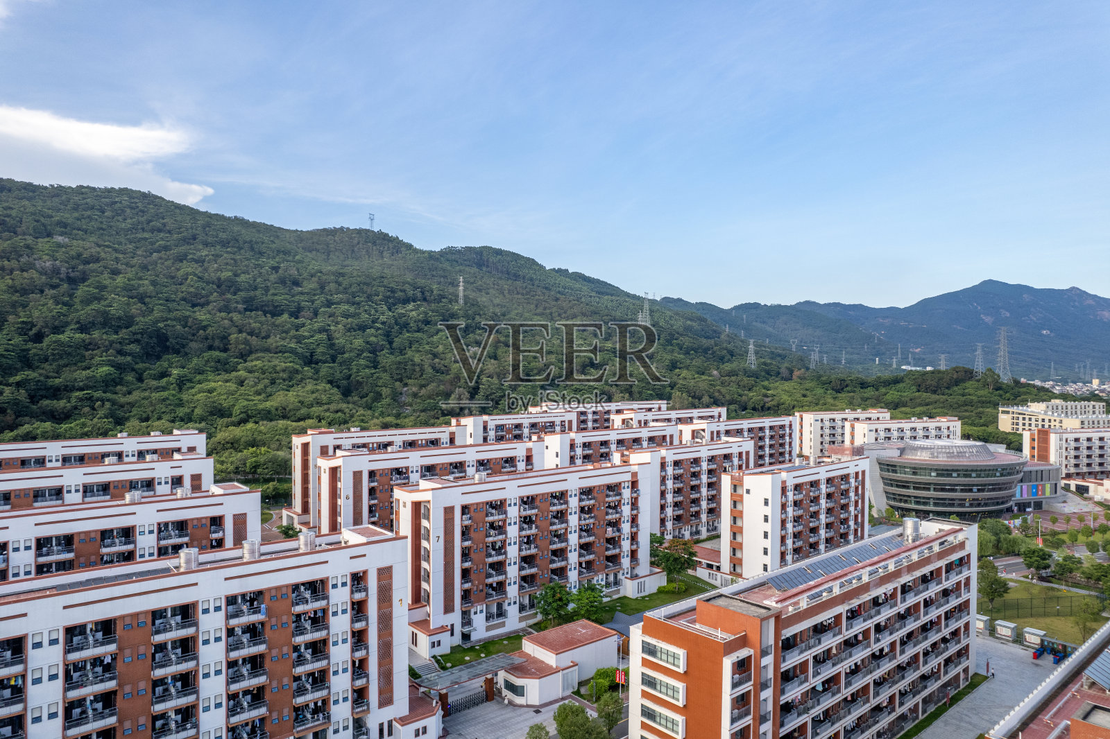 城市办公住宅综合体鸟瞰图照片摄影图片