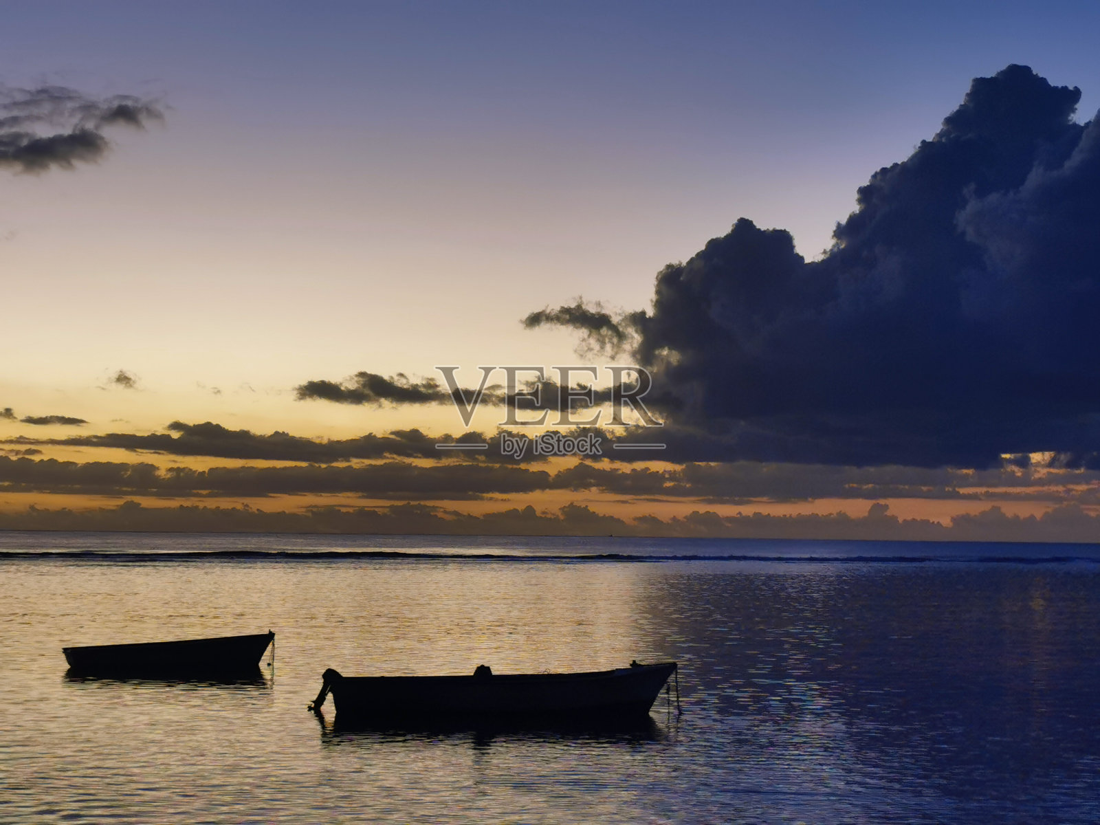 安静的日落照片摄影图片