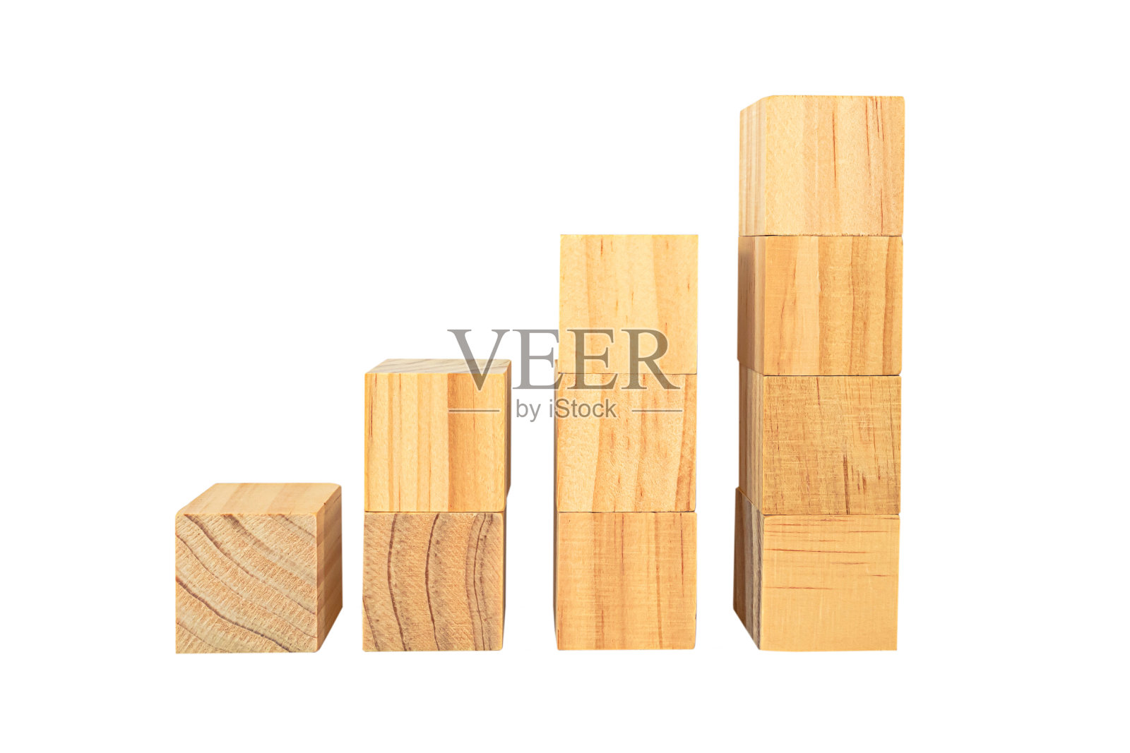 放置木块作为台阶。孤立在白色背景上。成功成长过程中的商业理念。照片摄影图片