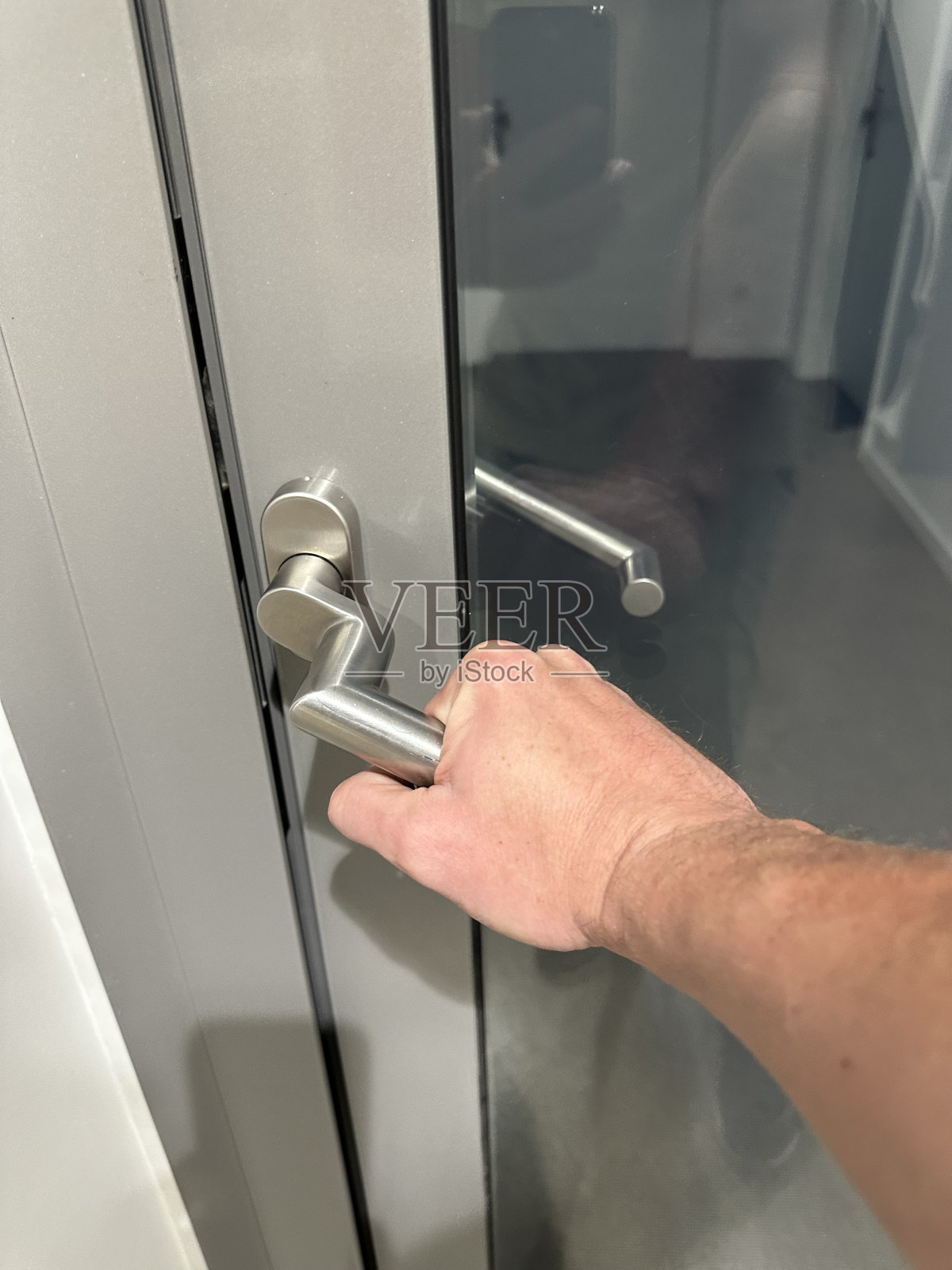 手开门照片摄影图片