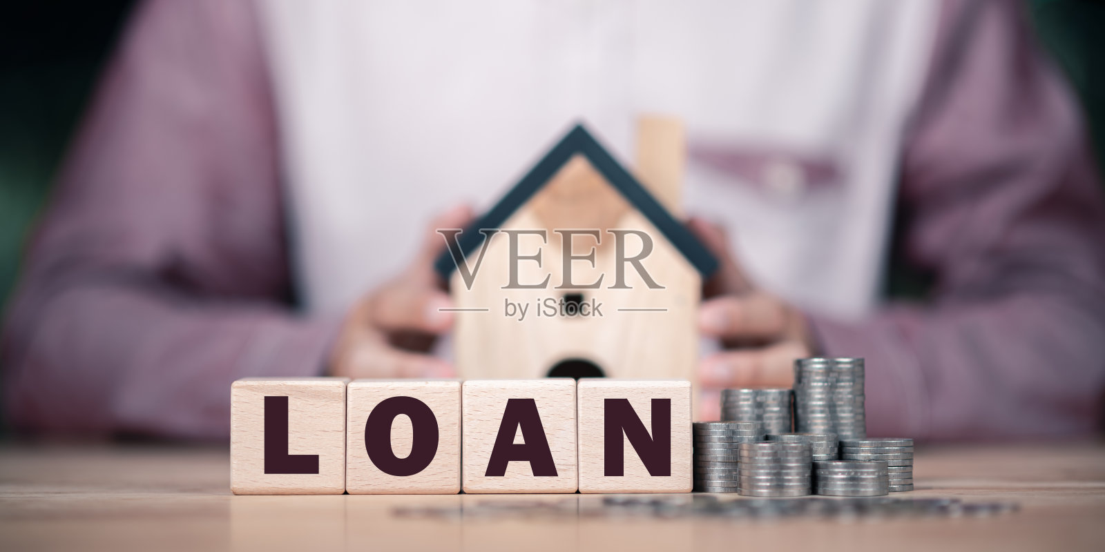 投资贷款审批概念建设住宅、房地产业务、物业价值评估、抵押贷款和银行贷款、房屋保险和投资贷款;照片摄影图片