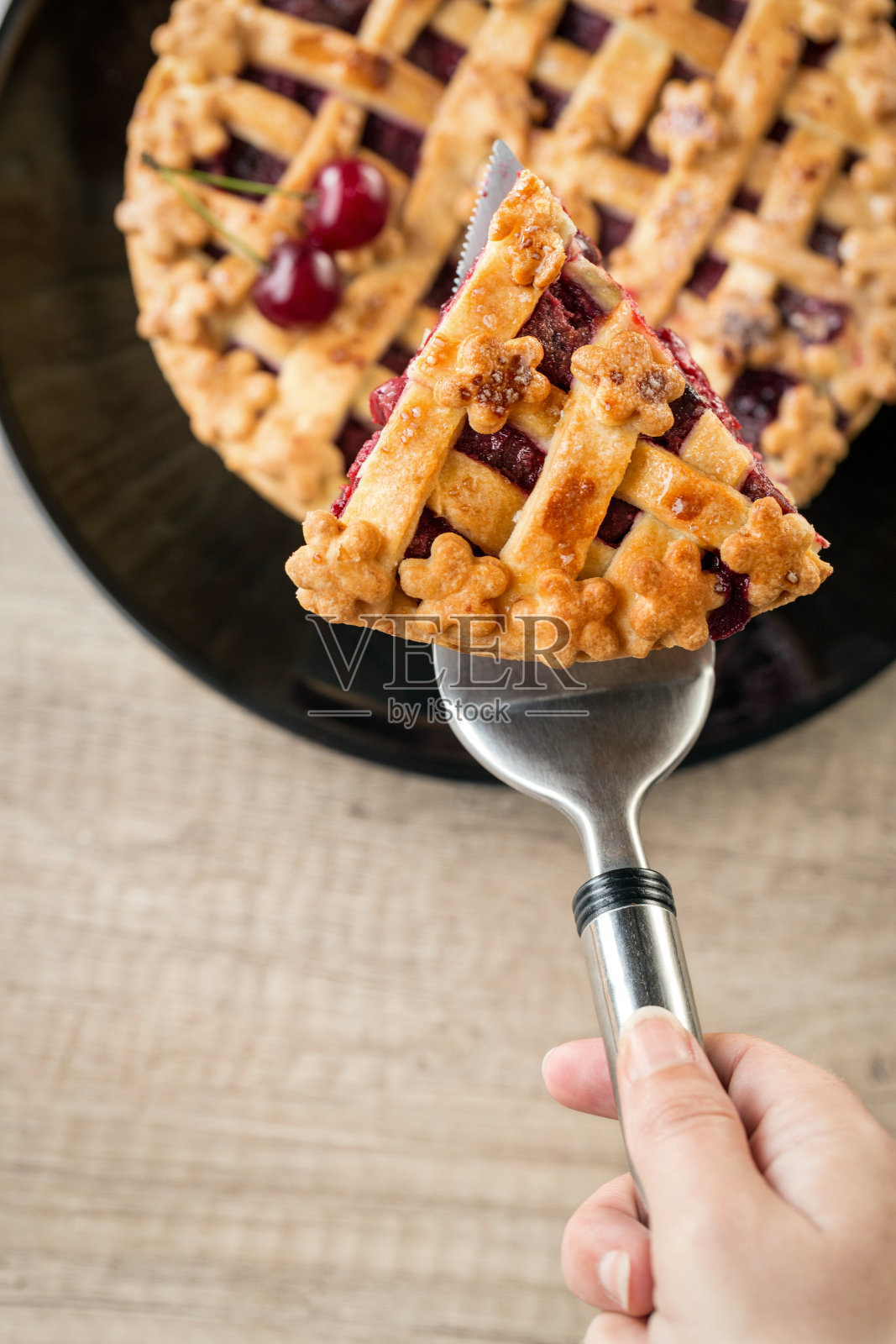 美味的樱桃派照片摄影图片