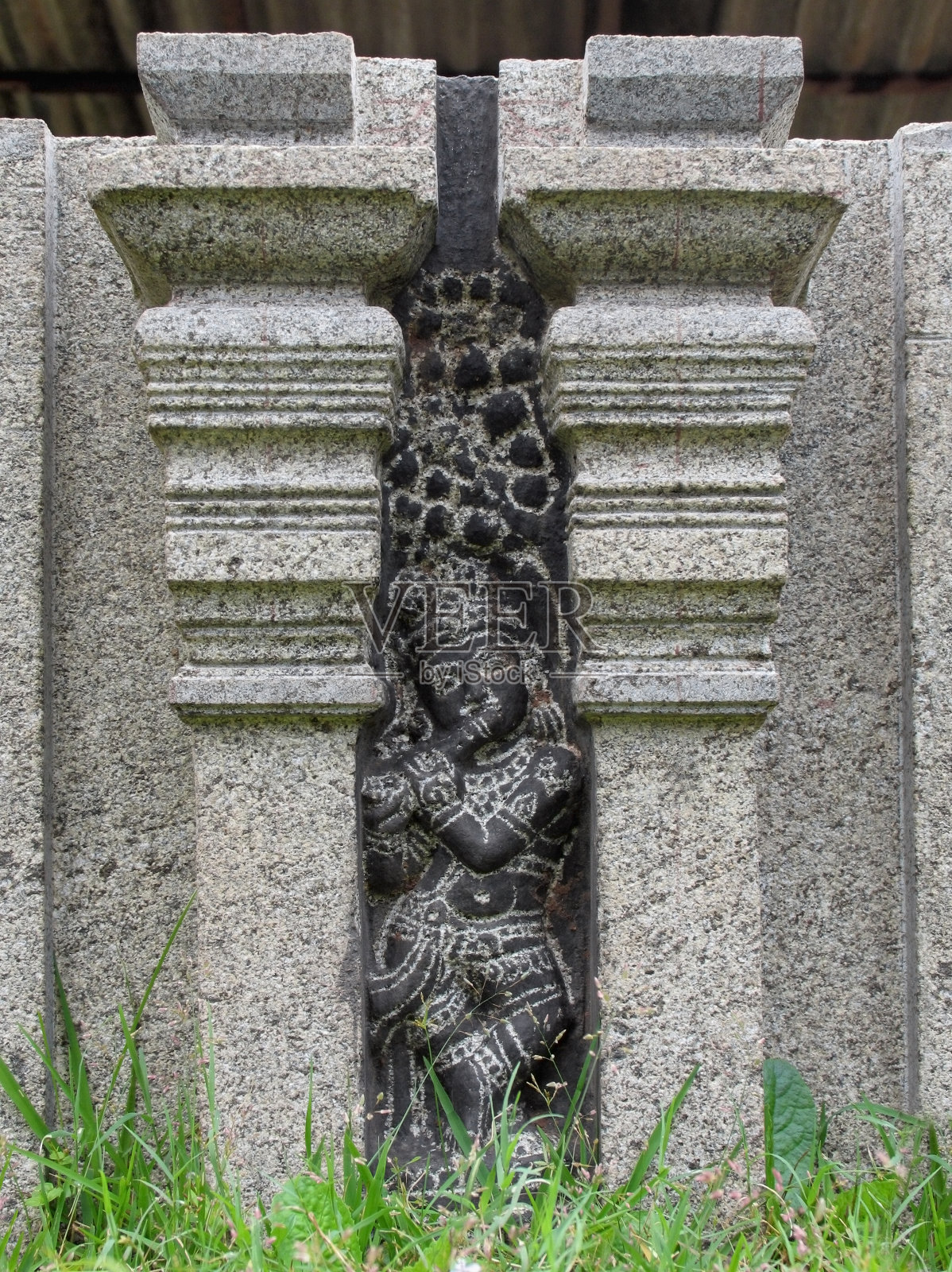 印度喀拉拉邦,用红土建造的拉贾拉杰斯瓦拉神庙照片摄影图片