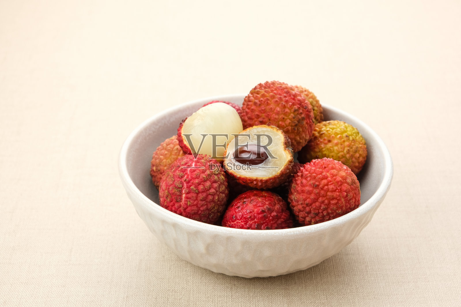 红荔枝果实照片摄影图片