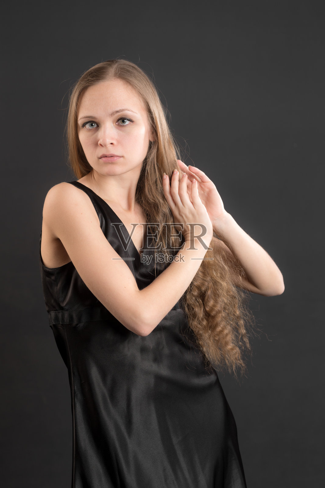 长发女人照片摄影图片