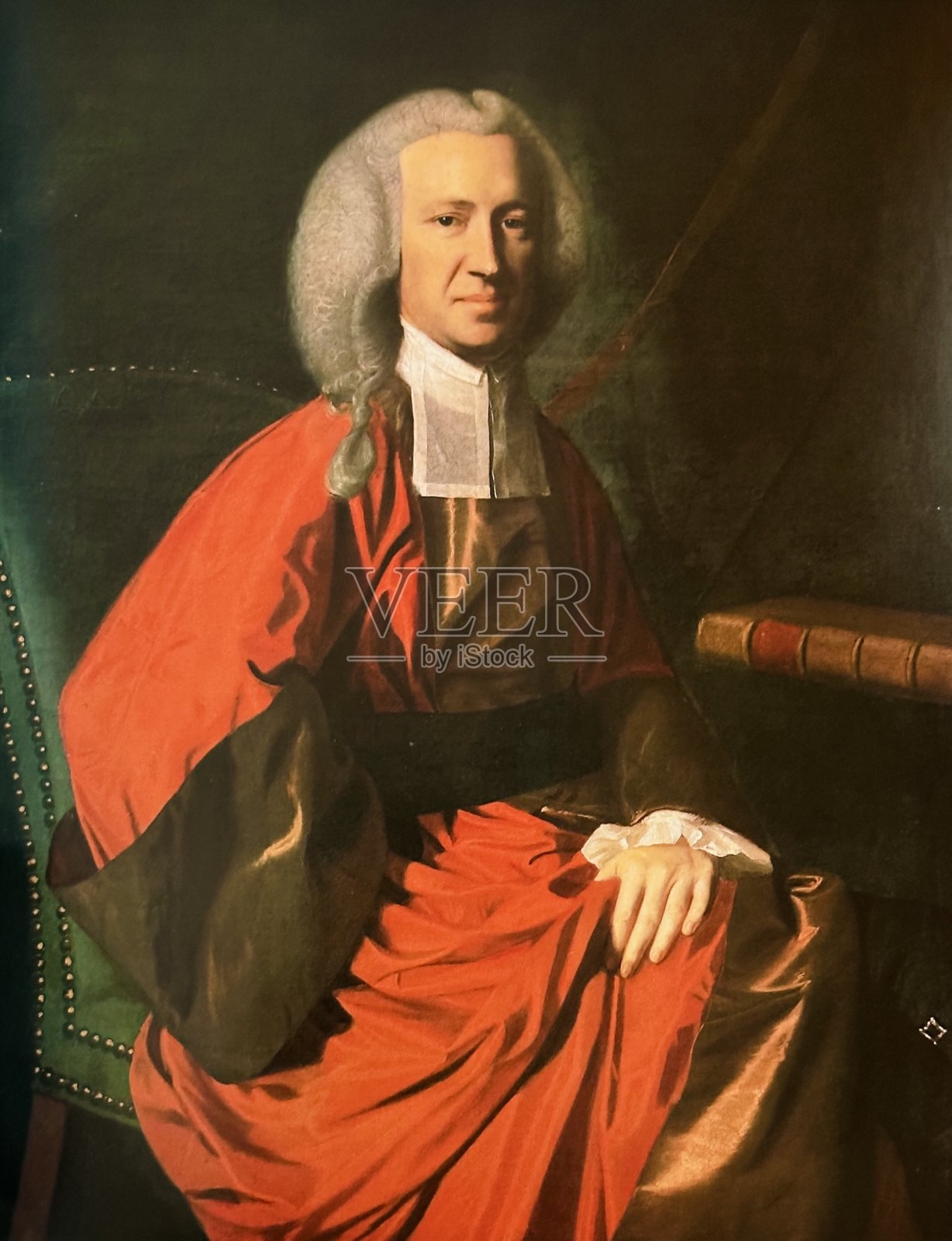 穿着红色长袍的美国法官马丁·霍华德(1767年插画图片素材