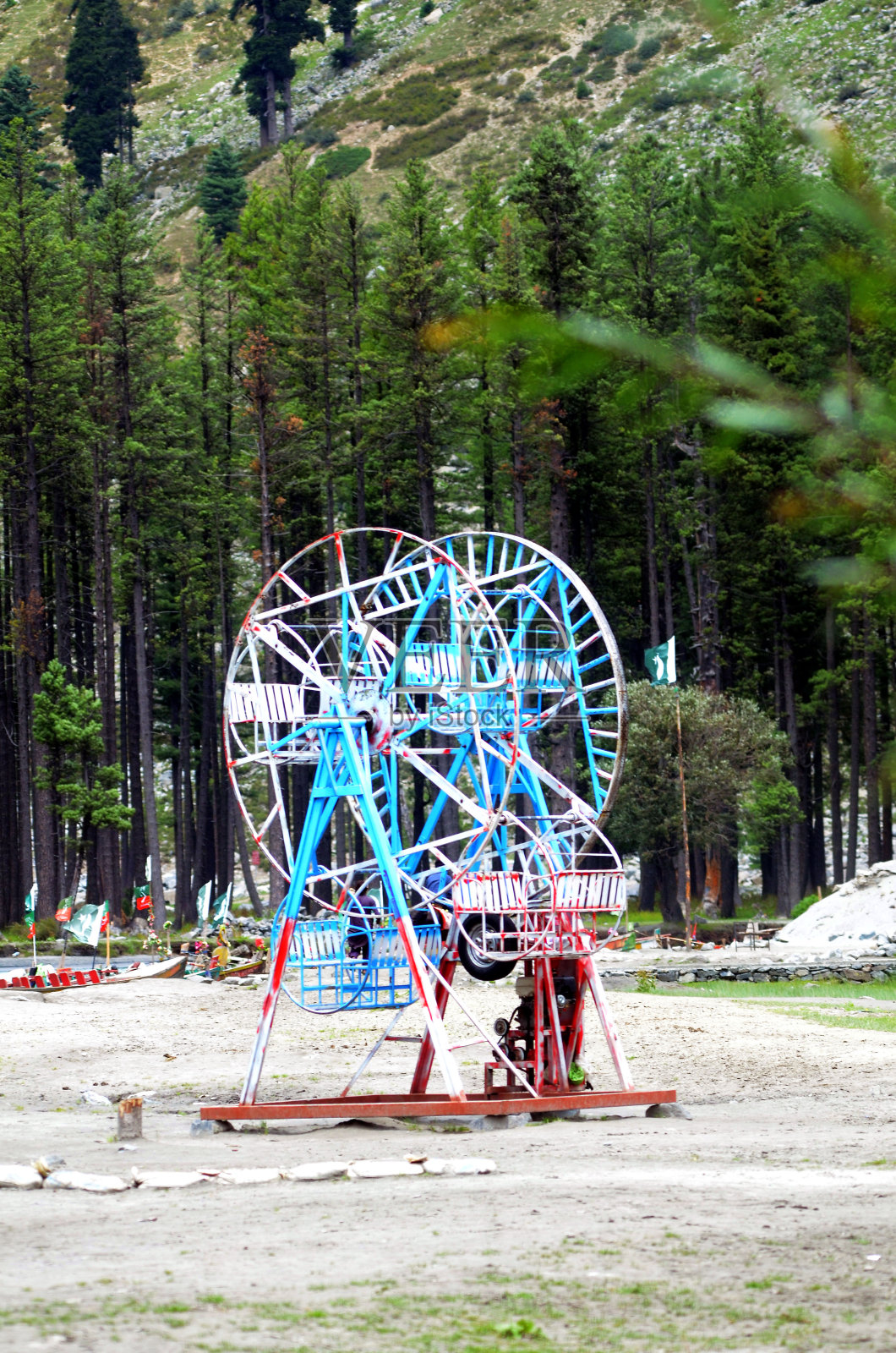 巴基斯坦的乌绍山谷照片摄影图片