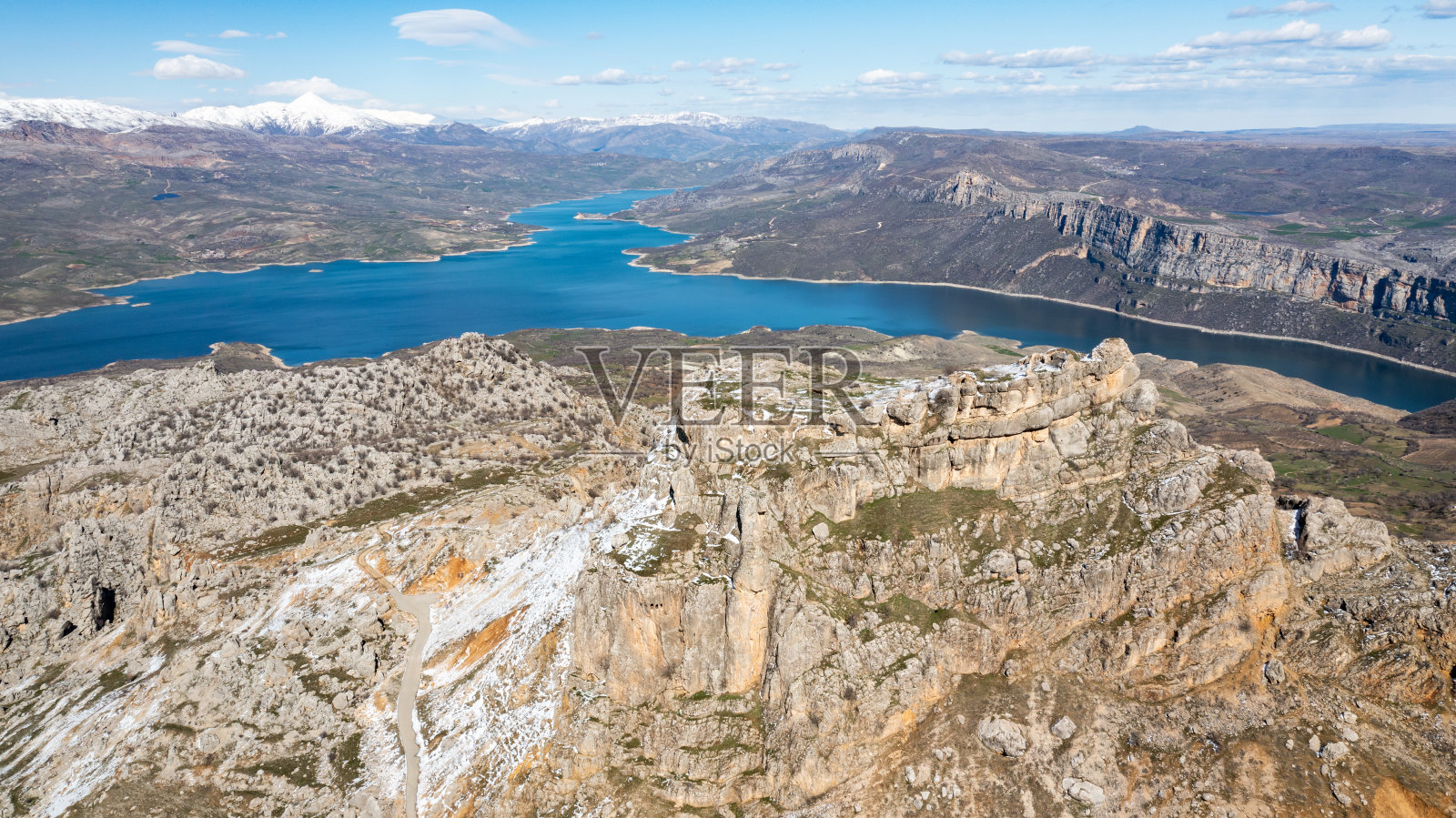 俯瞰历史悠久的格尔城堡Adıyaman照片摄影图片