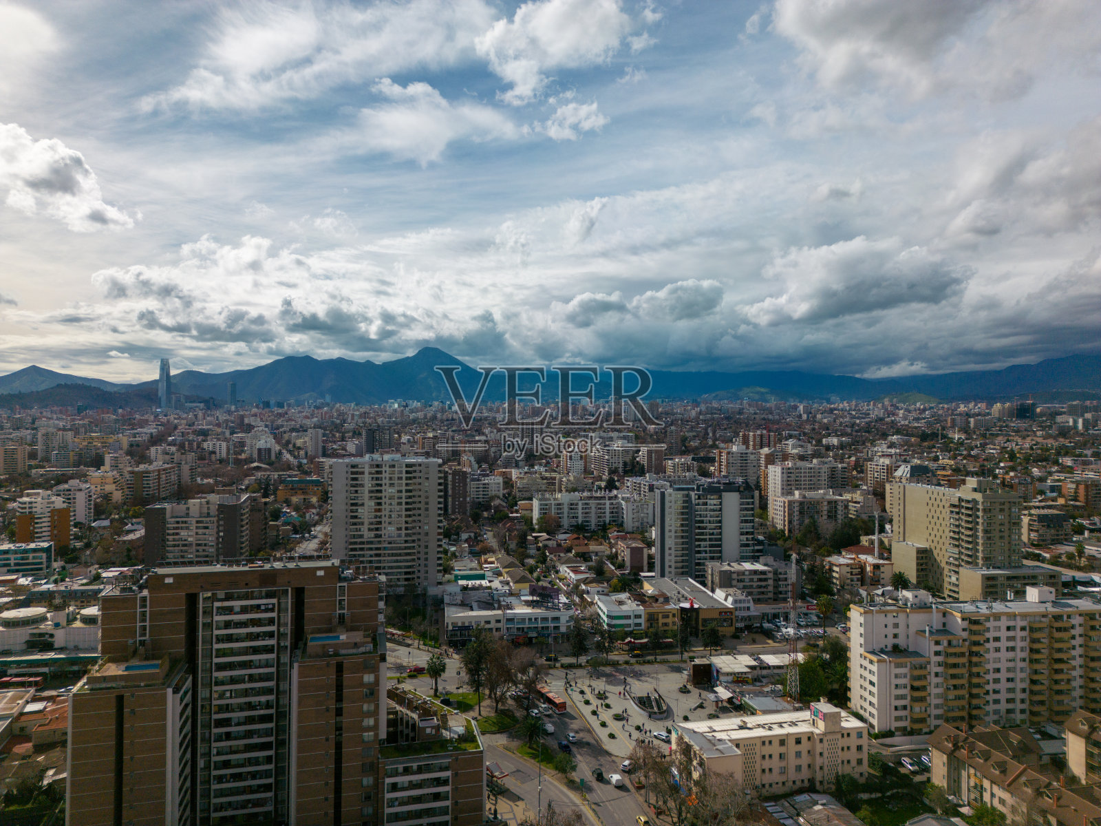 智利圣地亚哥的冬天照片摄影图片