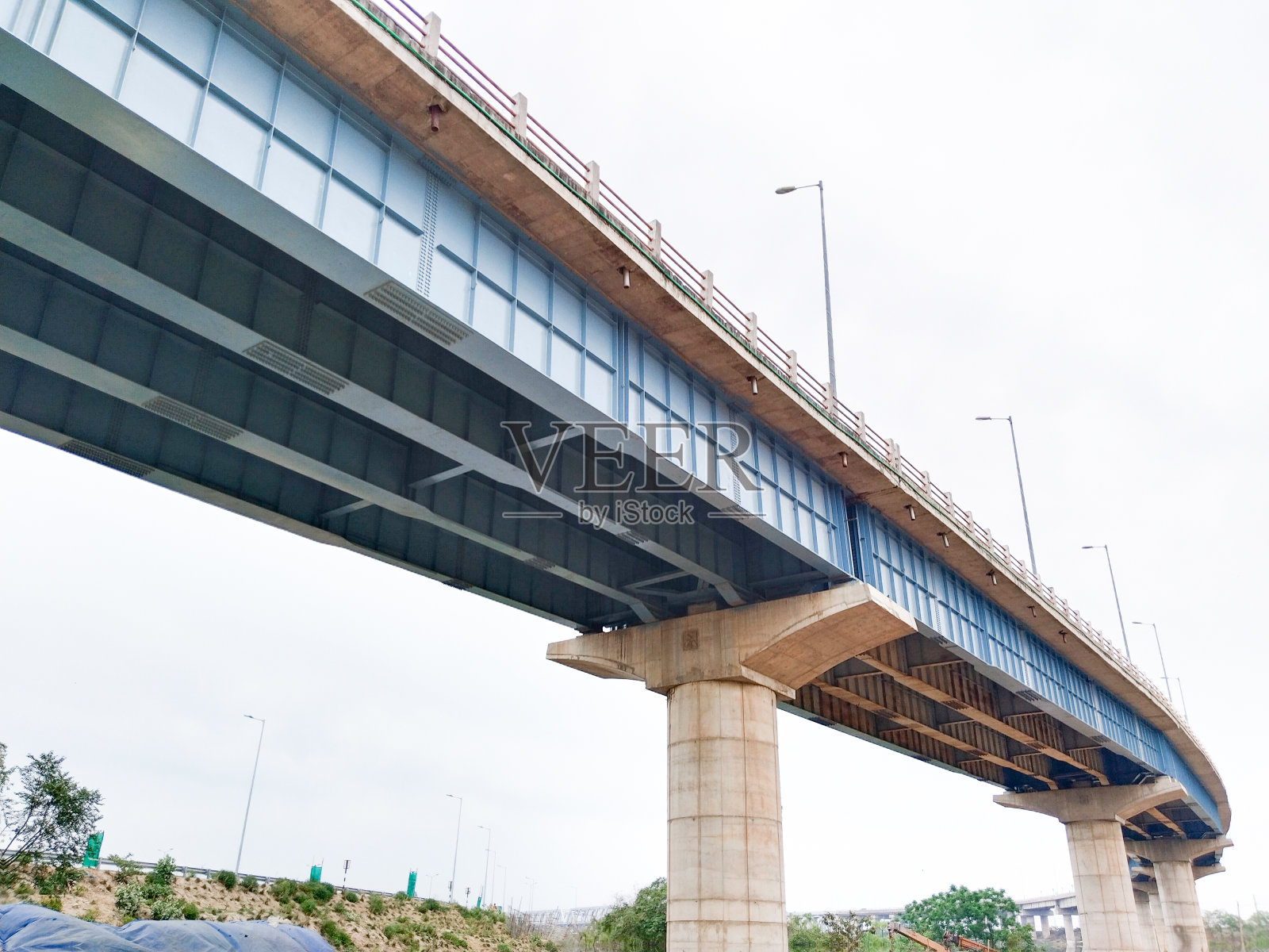 diighasonpur或J.P. Setu是一座横跨恒河的铁路兼公路钢桁架桥,连接巴特那的diigha Ghat和印度比哈尔邦萨兰地区Sonpur的Pahleja Ghat。照片摄影图片