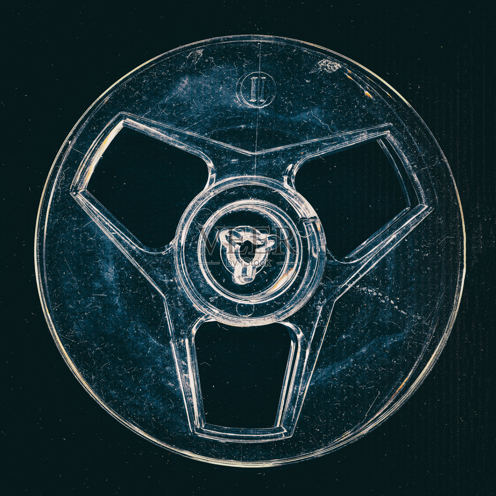 老电影胶片卷轴为8毫米电影胶片,复古背景照片摄影图片