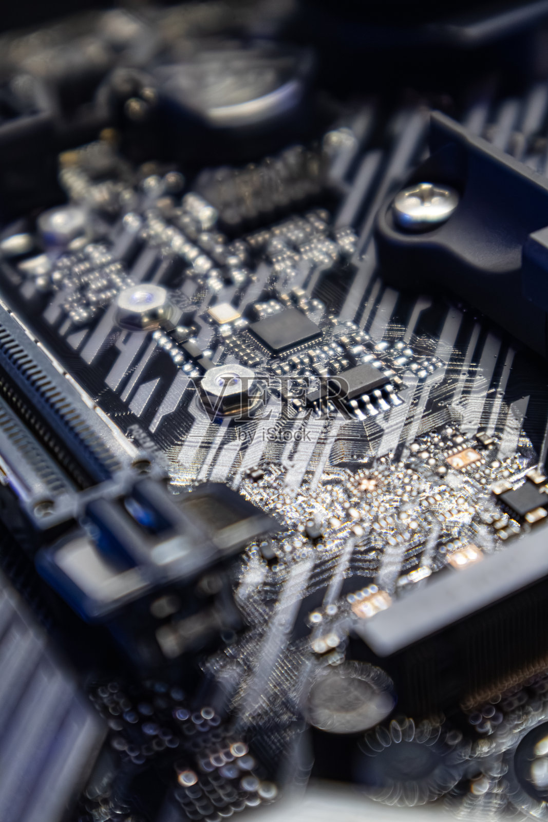 主板特写在现代强大的台式电脑照片摄影图片