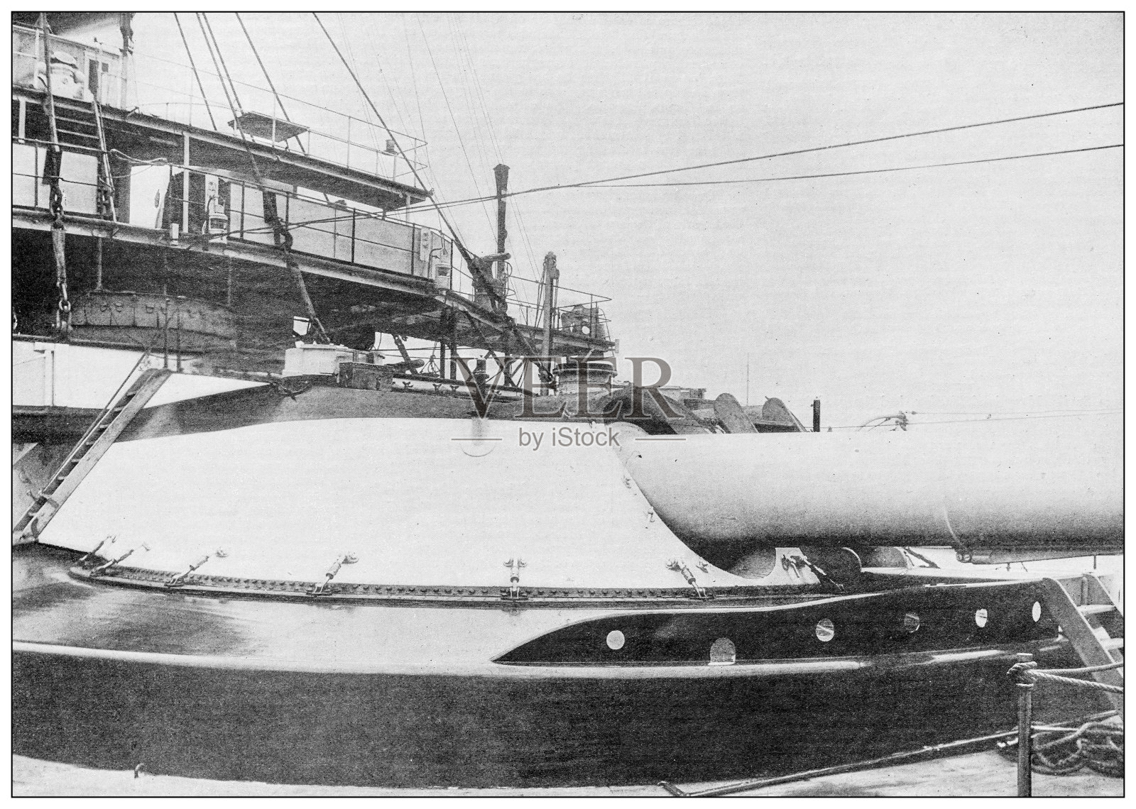 来自英国杂志的古董图片:战舰“雄伟”号插画图片素材